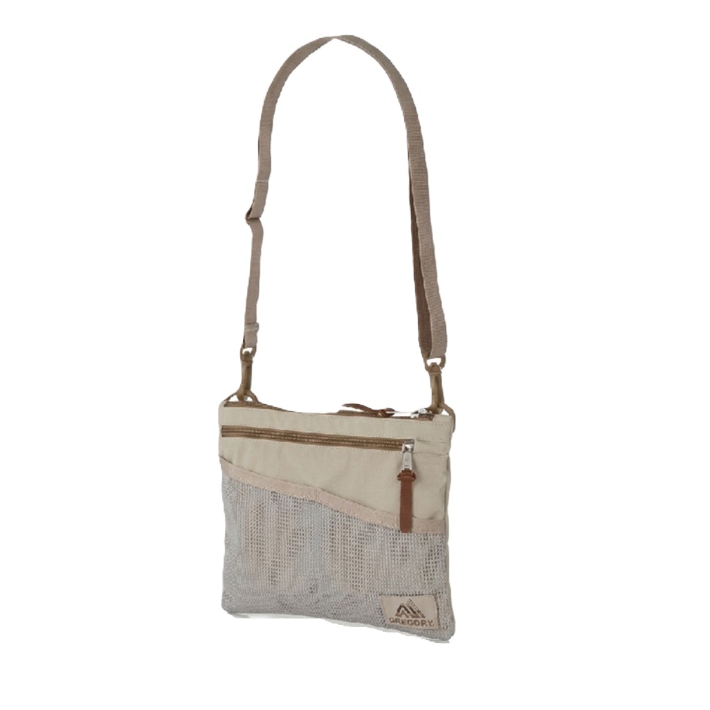 Gregory Sacoche M/Deep Sea Sand/109457-D434