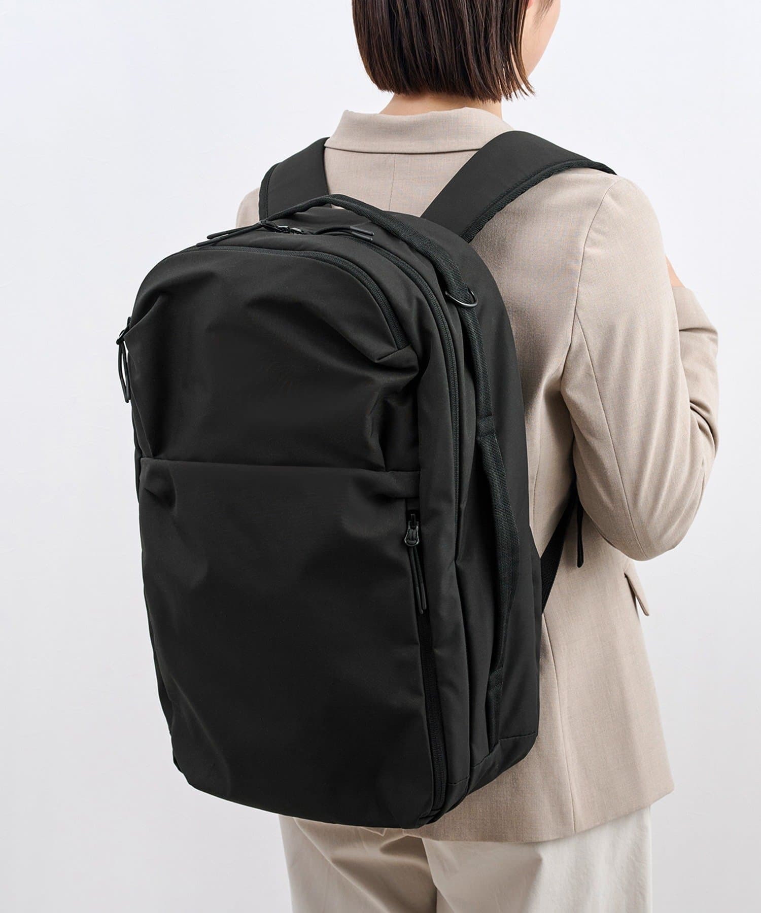 日本3Coins 防水加工 商務旅行背包