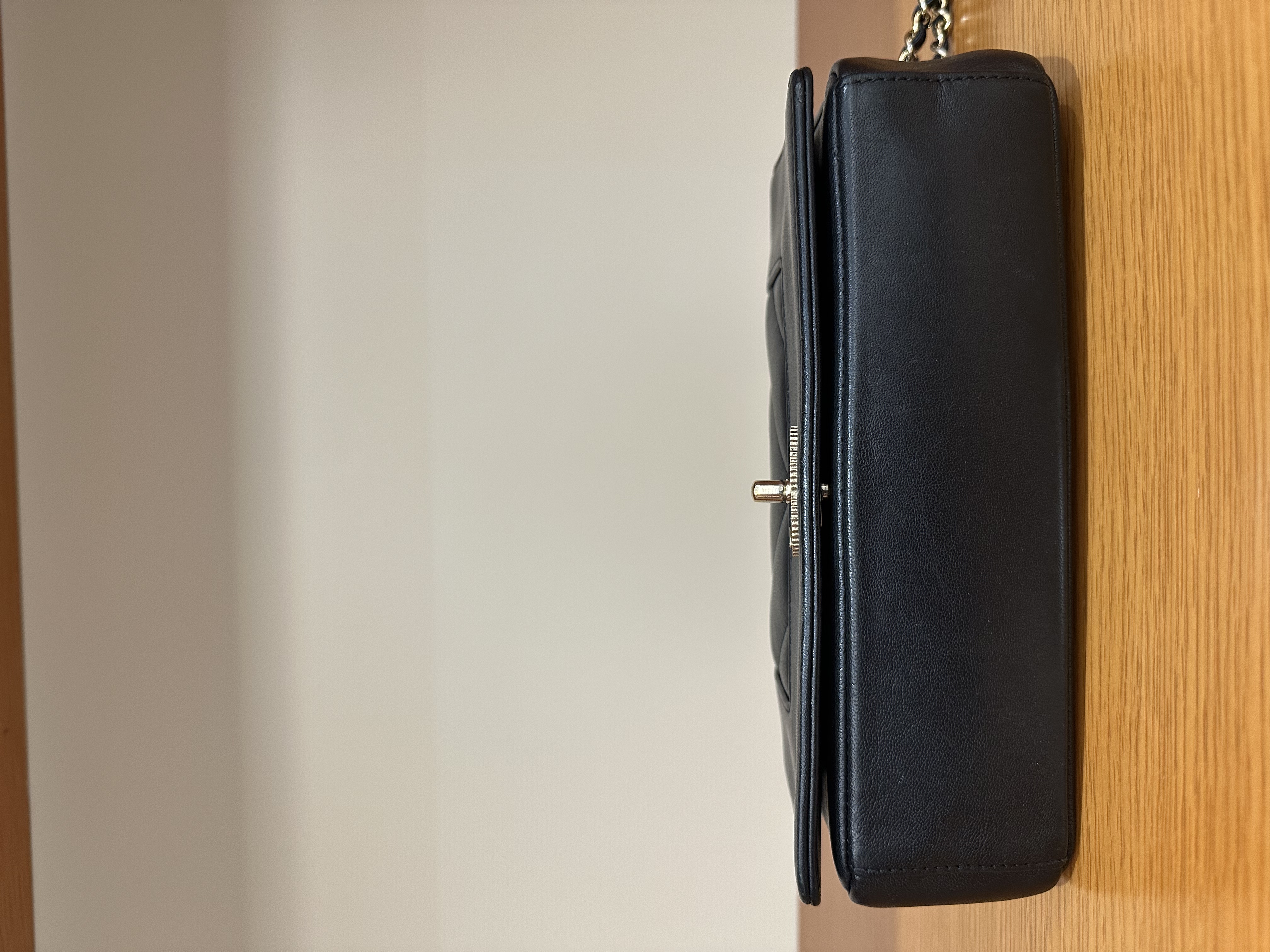 直播貨品 |  [1個-$100 2個-$300］ HH10