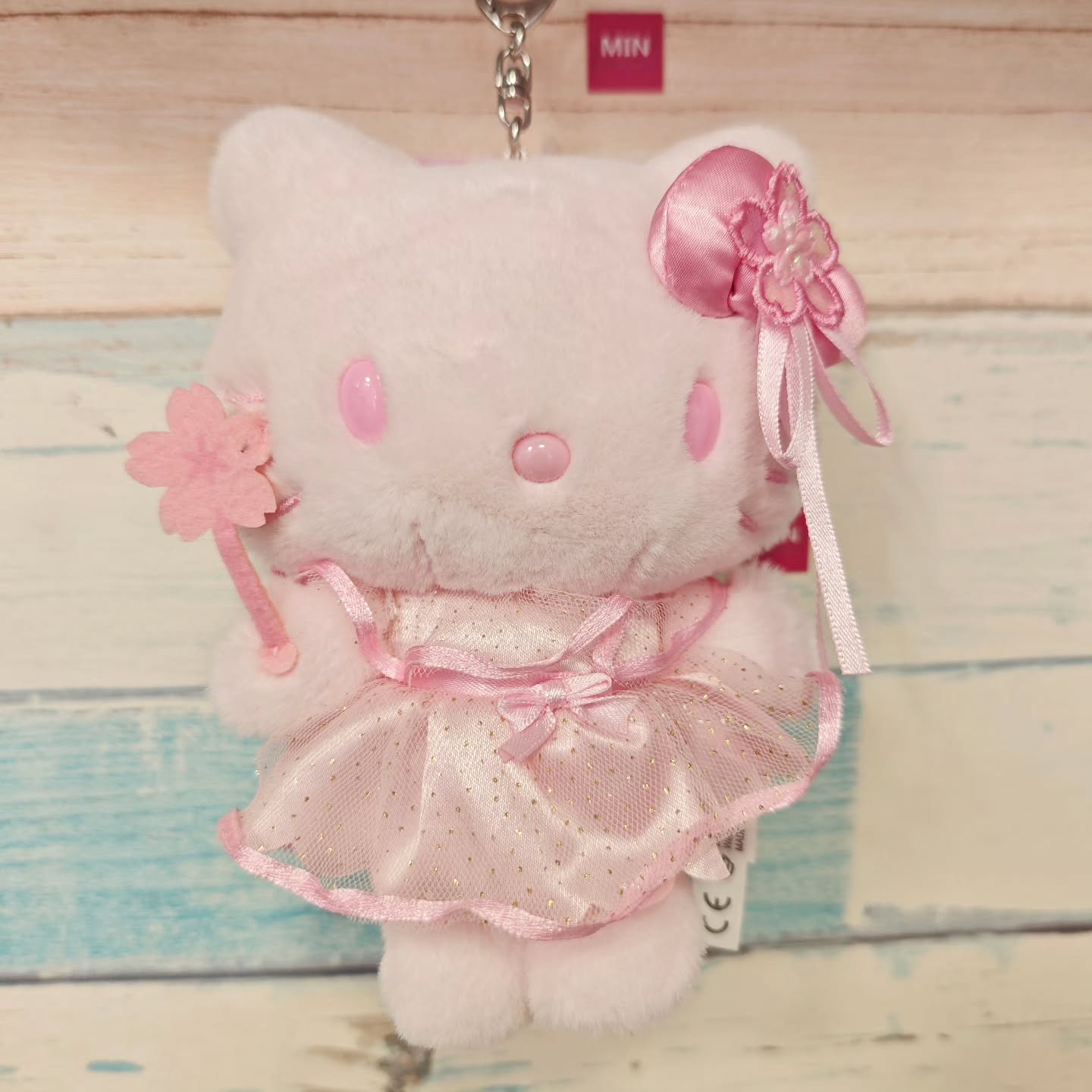 🎌Hello Kitty櫻花版吊飾😊