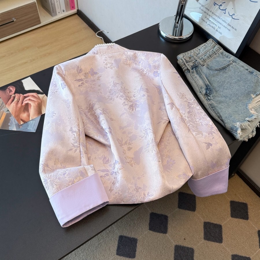 B55(9933) 新中式东方古韵蝴蝶花叶提花卷边袖紫外套上衣