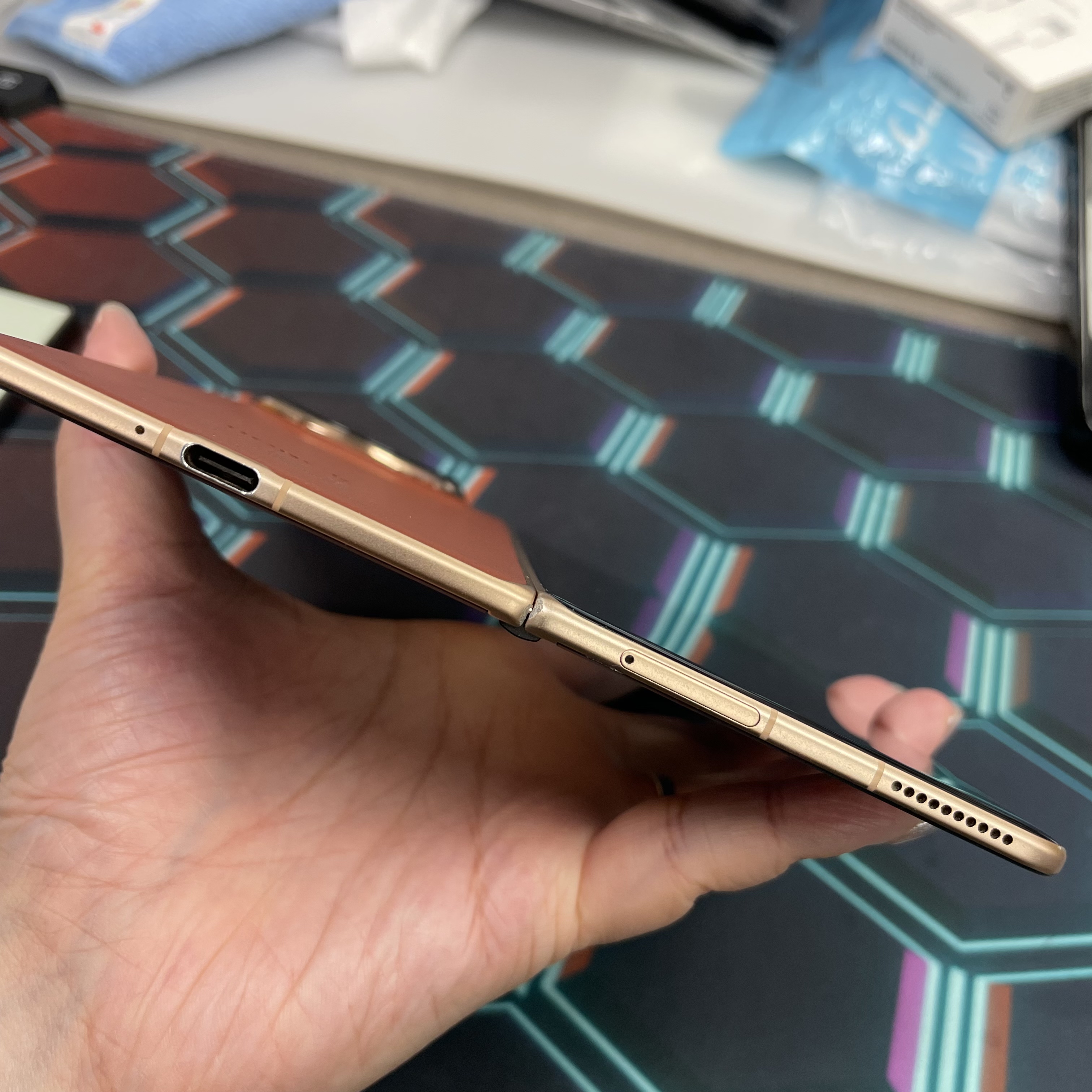 *7593 Honor Magic V3 勁靚機 12+512GB 紅色 red