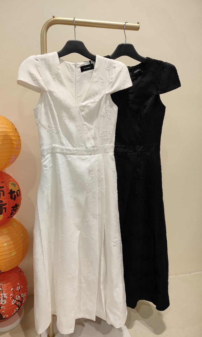 V领修身连身裙 2139