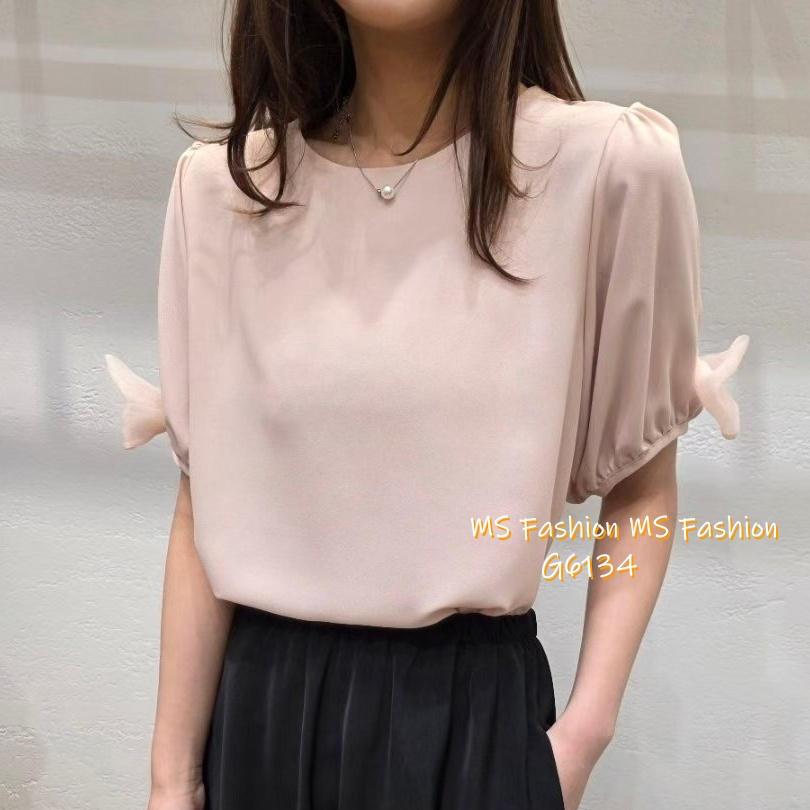 G6134 韓國🇰🇷靚料蝴蝶袖top