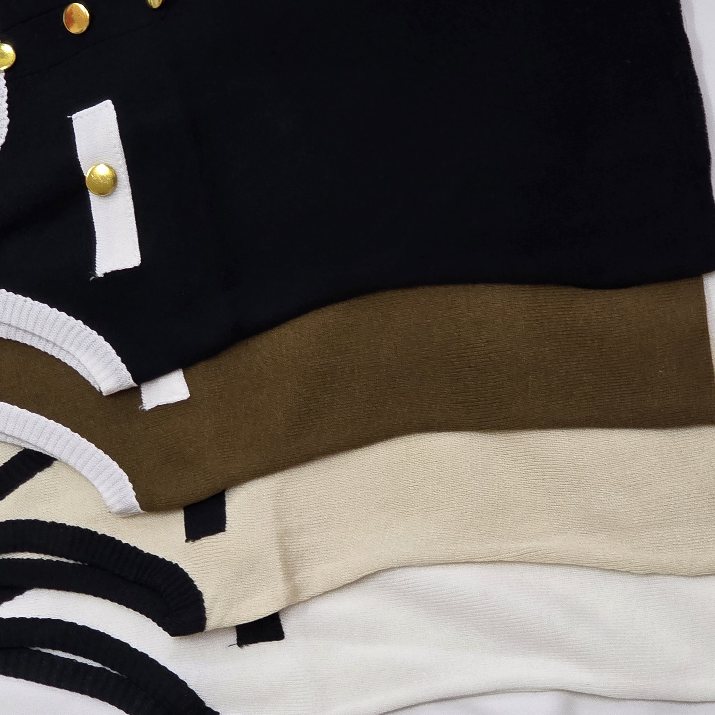 T20022#M6810 [Knit Sleeveless Top] Contrast Trim Button Tank Casual Chic