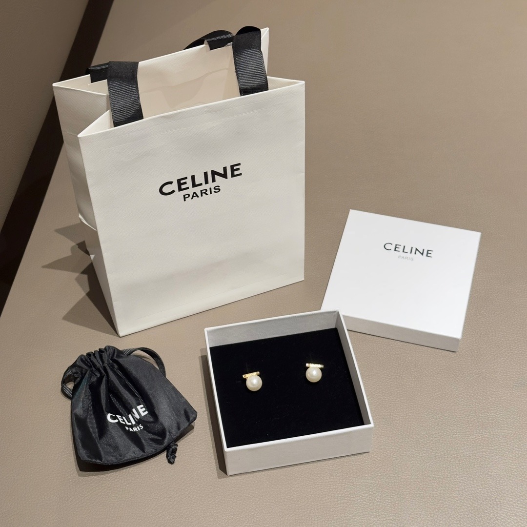 【現貨】CELINE 大珍珠耳環 連禮盒
