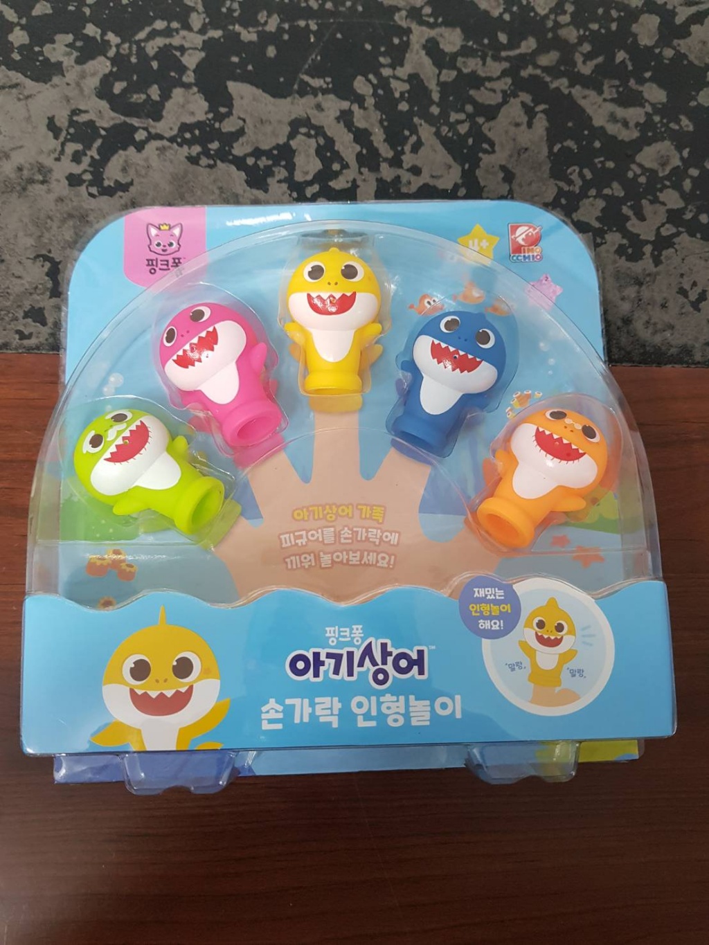   【預訂】韓國直送 Baby Shark Family手指玩偶