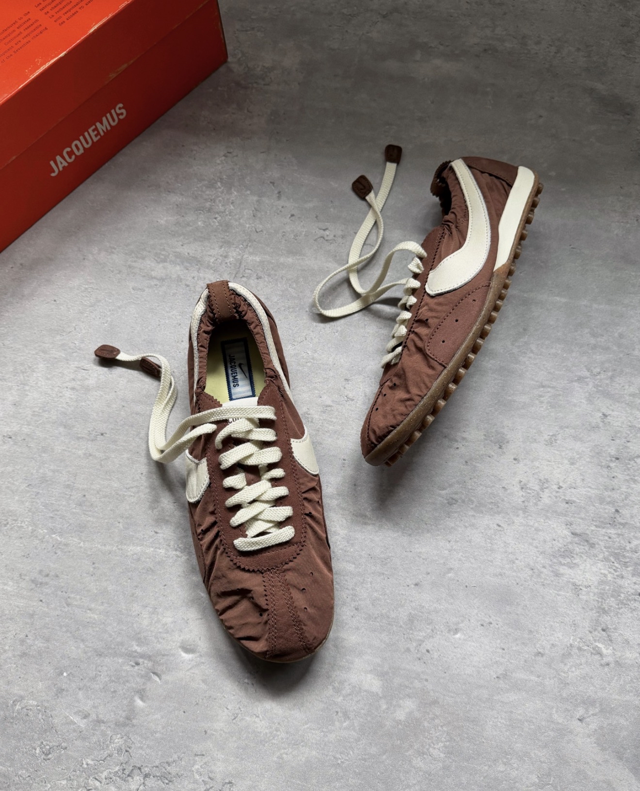 HV8547-200 Nike x Jacquemus Moon Shoe Fauna Brown HV8547-200