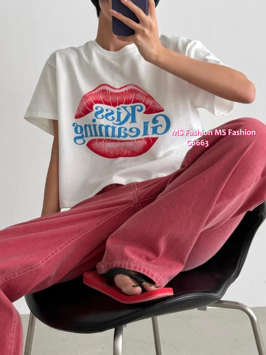 G6663 咀唇字母print top