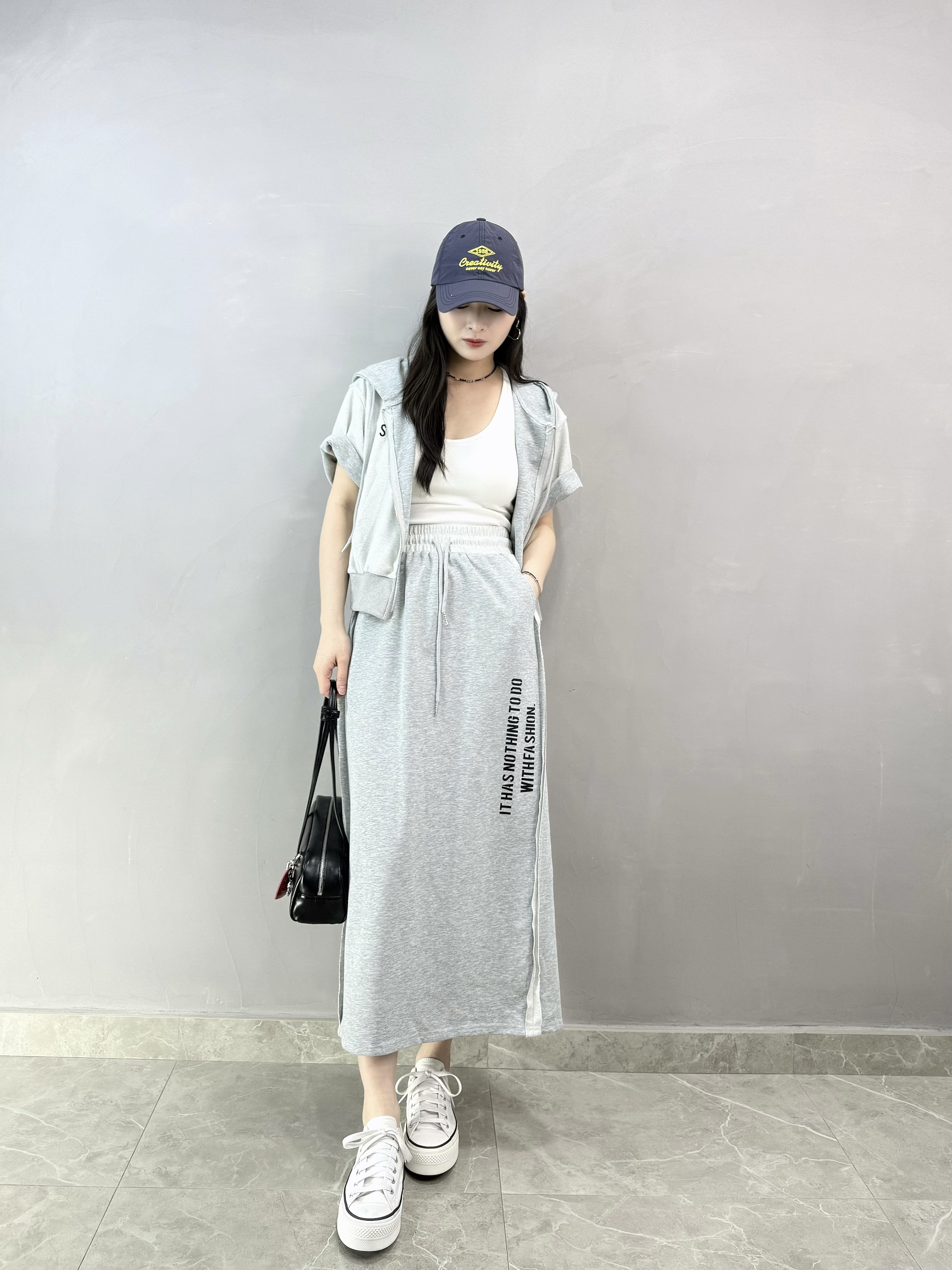 K74 短袖雙拉鏈外套+裙Set