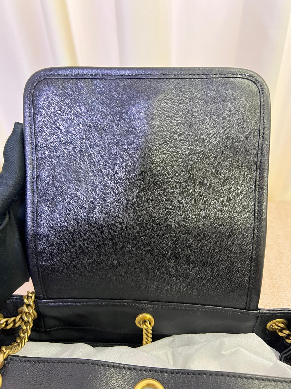 Pre-owned YSL Nolita / Product Code: 26031402