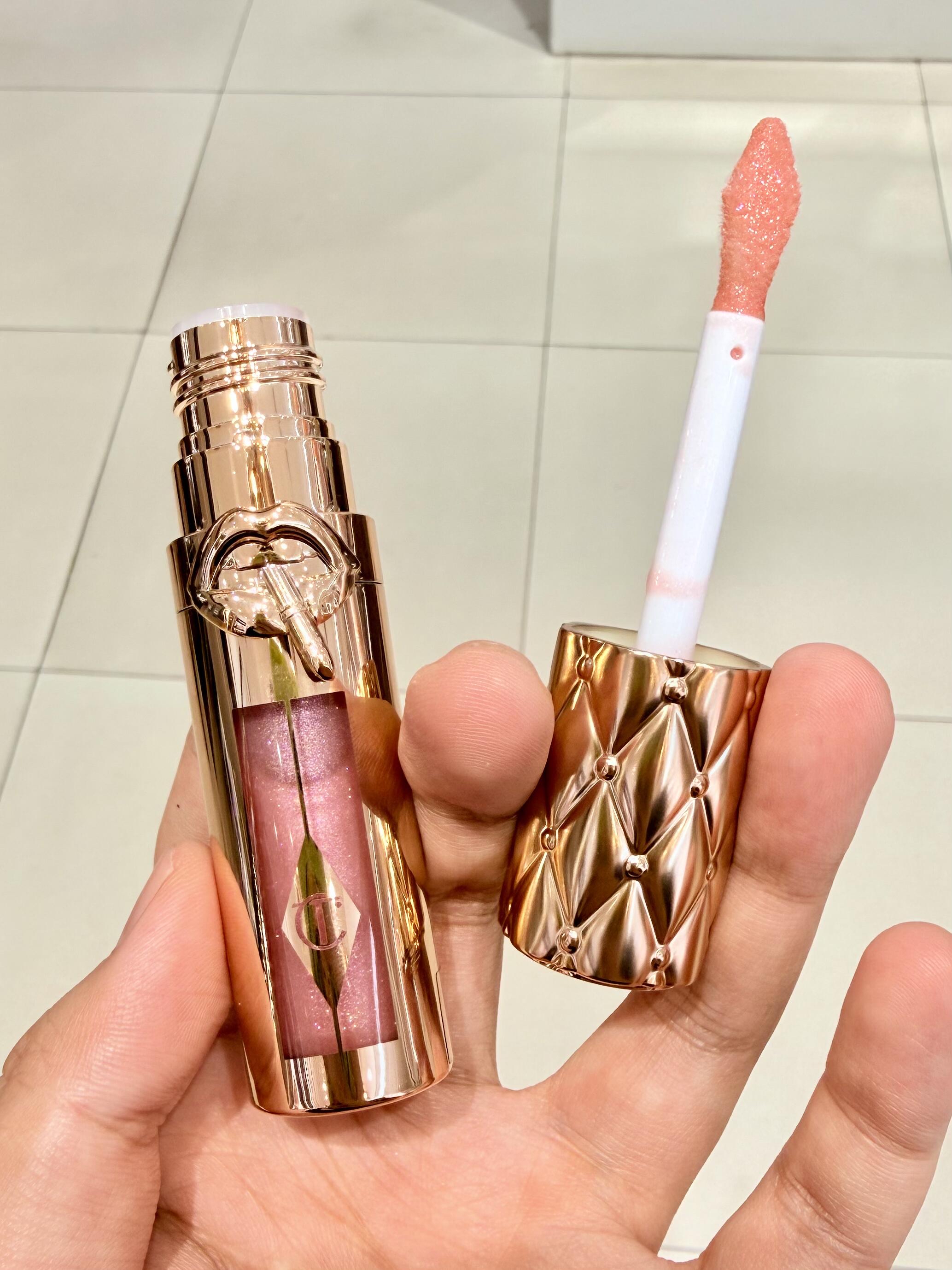 靚價❗️💖一秒豐唇 #Strawberry chocolate 透金粉 Charlotte Tilbury CT PILLOW TALK BIG LIP PLUMPGASM 夢幻豐感唇蜜 