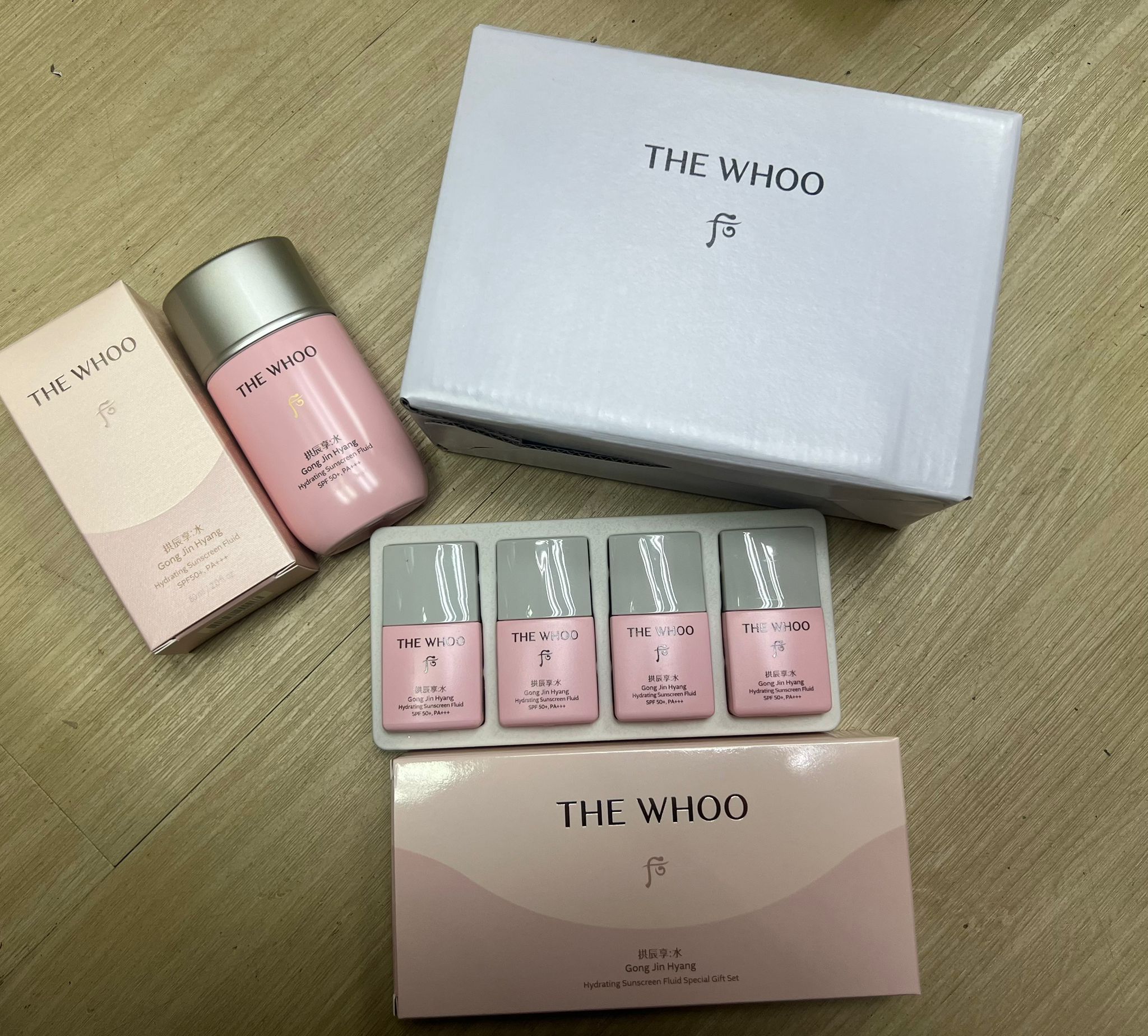 韓國 WHOO 后 拱辰享水妍防曬霜套組 (60ml+13ml*4)