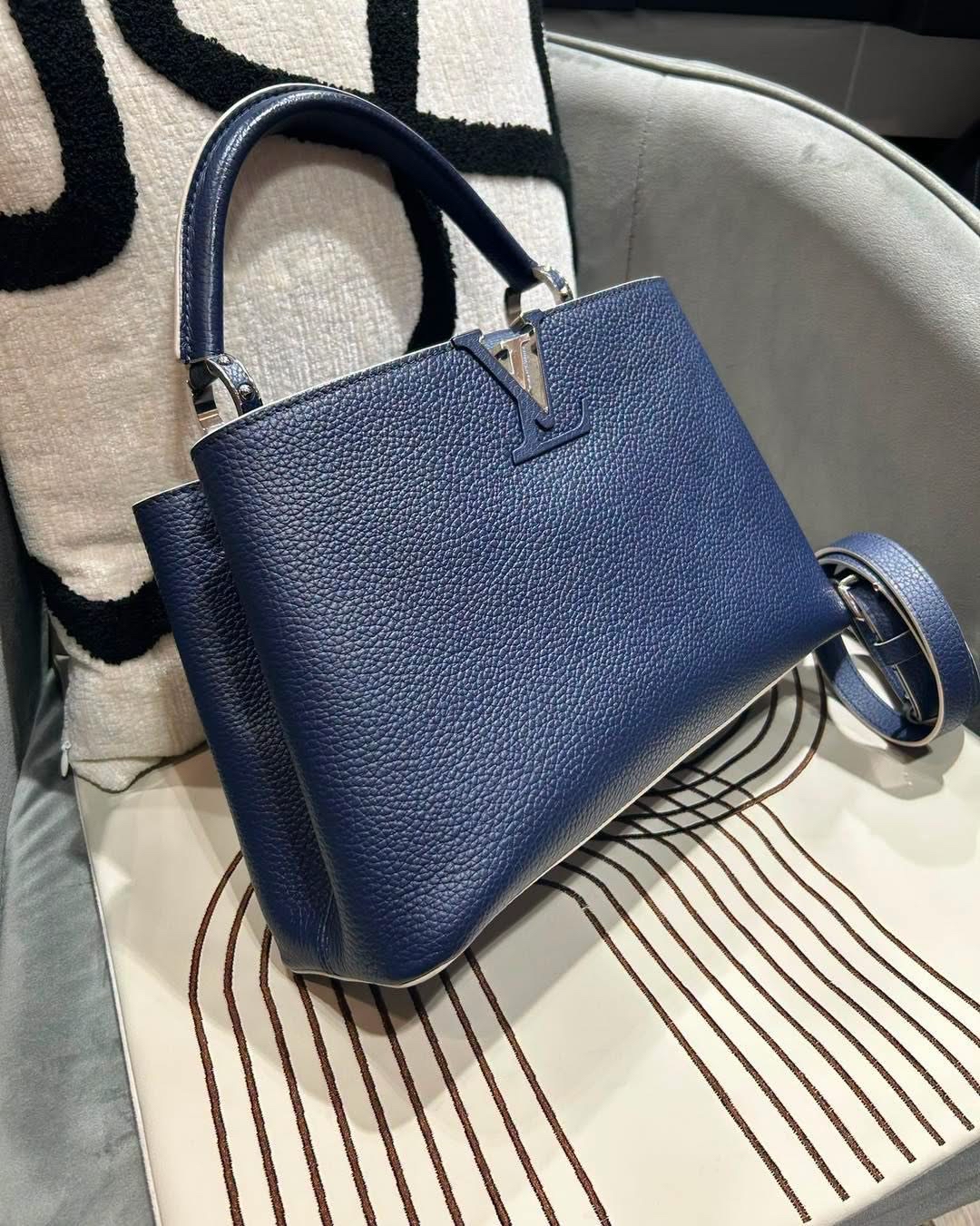 Lv Capucines leather 2way bag   100%Authentic, 98%new  ✅長肩帶✅Dust bag