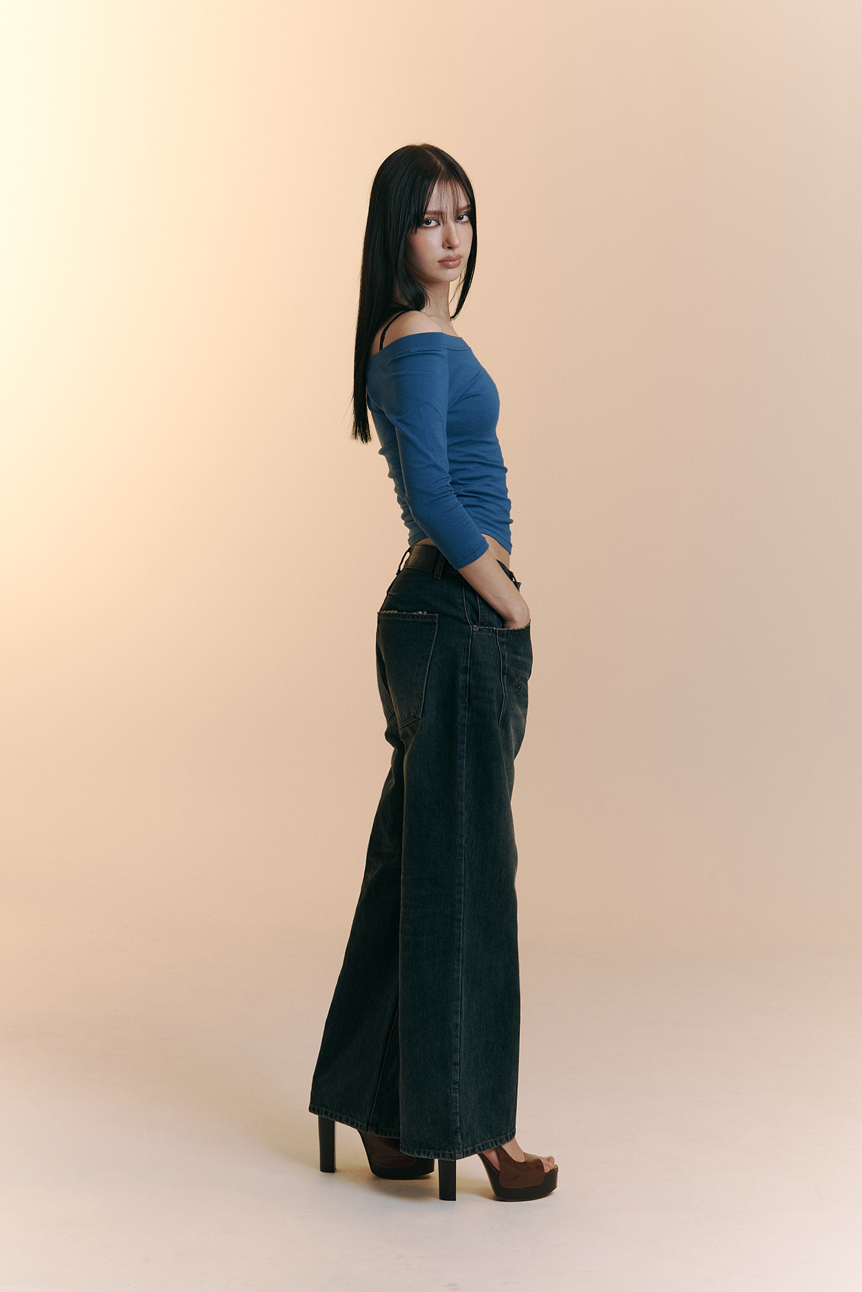 pleaseNOFOLLOW - Zed Off-Shoulder Long Sleeve Top (Blue)