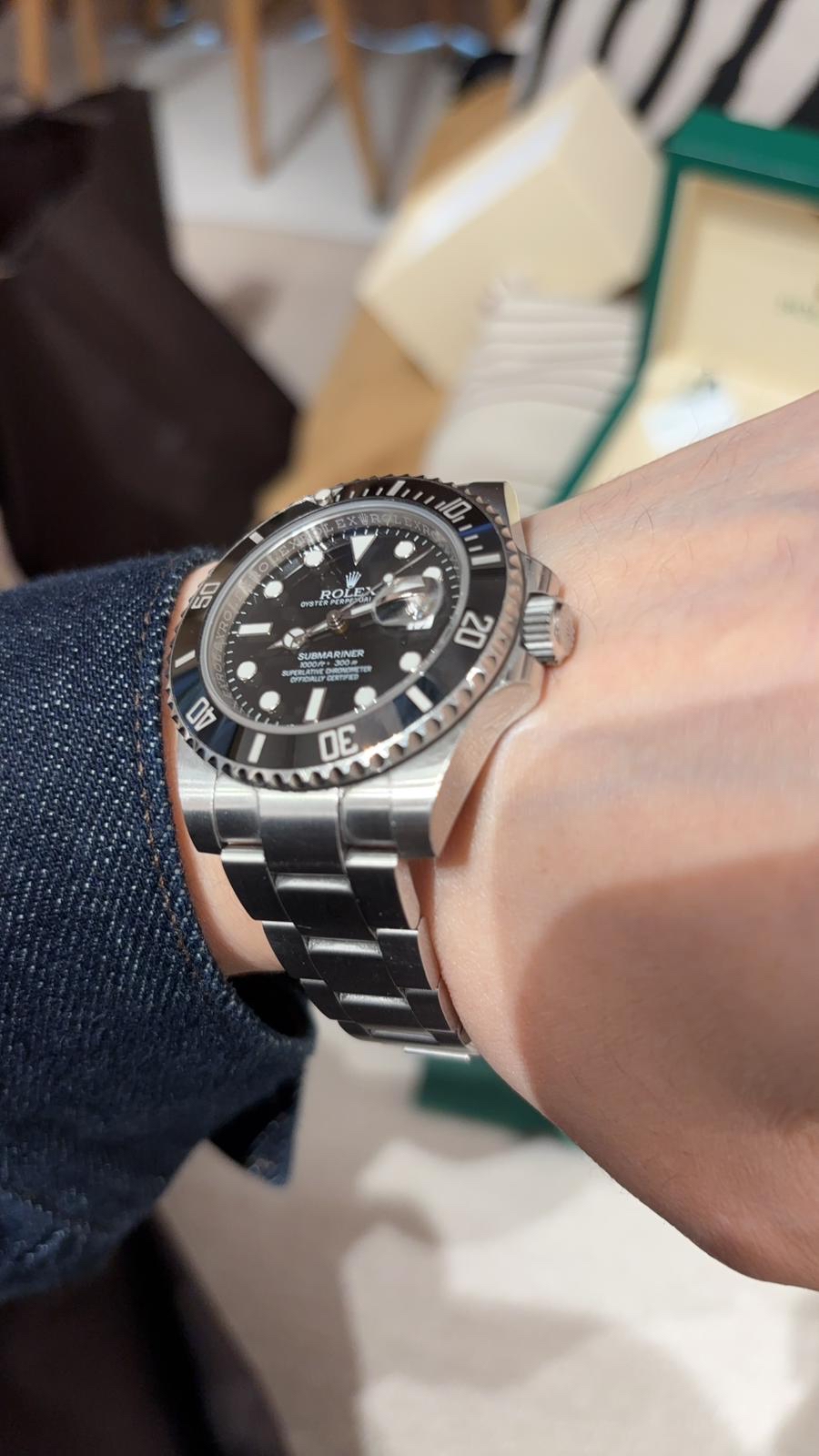 Rolex submariner date 116610 100%Authentic,95%new ✅certificate cate ✅ tap  ✅box