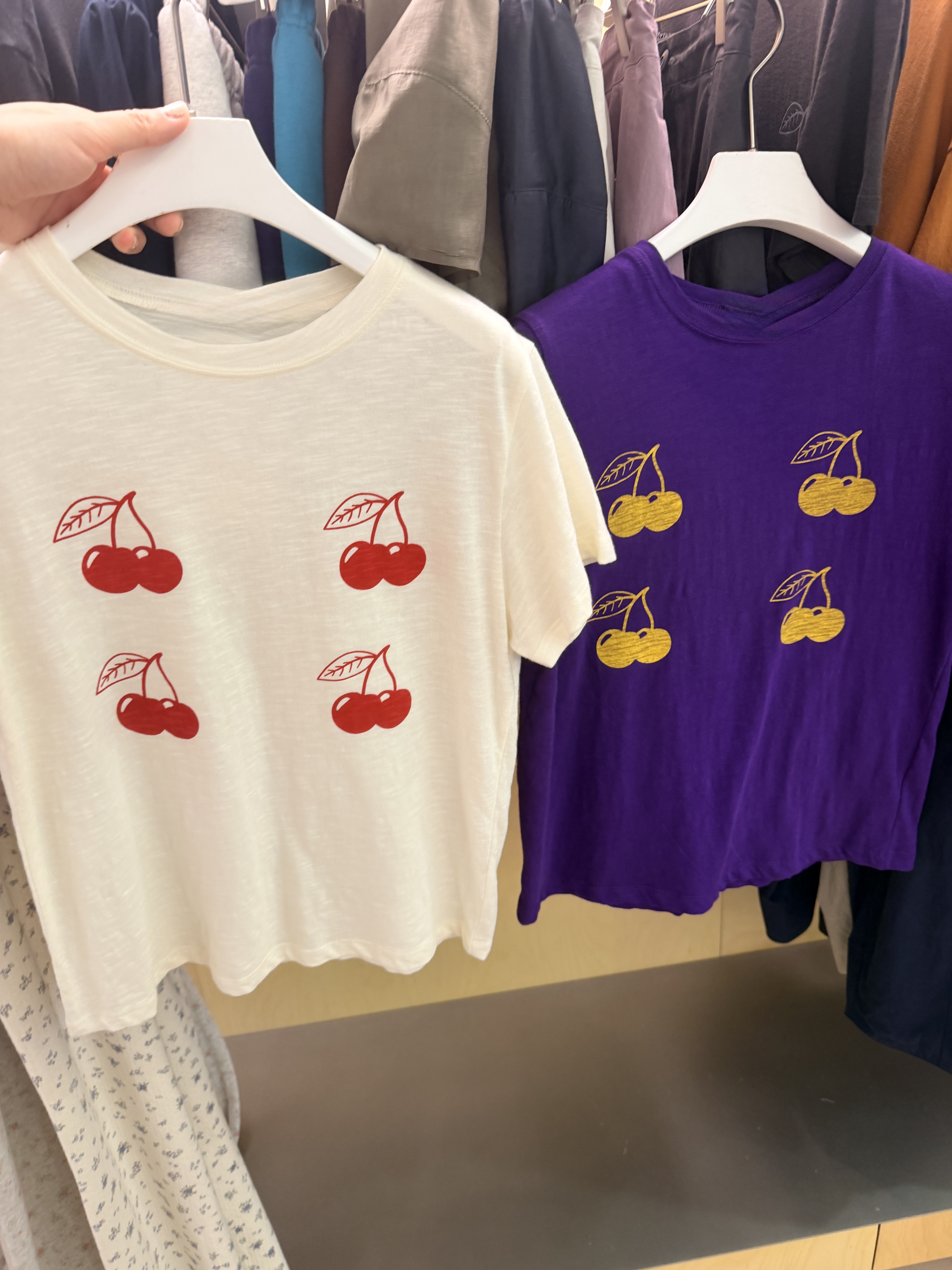 4 cherries printed tee