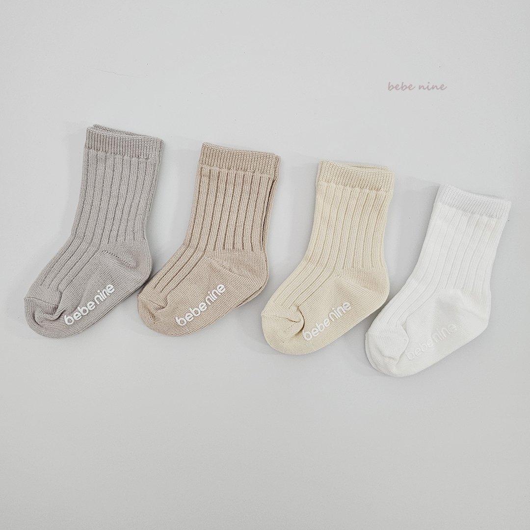 Bebenine Butter Knee Socks Set