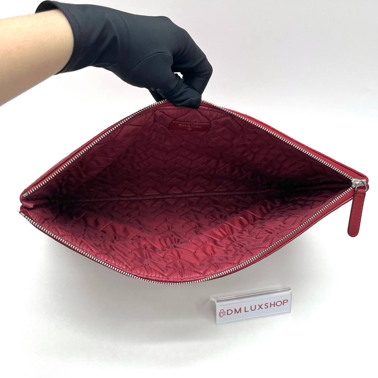 Chanel Red Caviar Chevron O Case (Serial 22, Y: 2016)