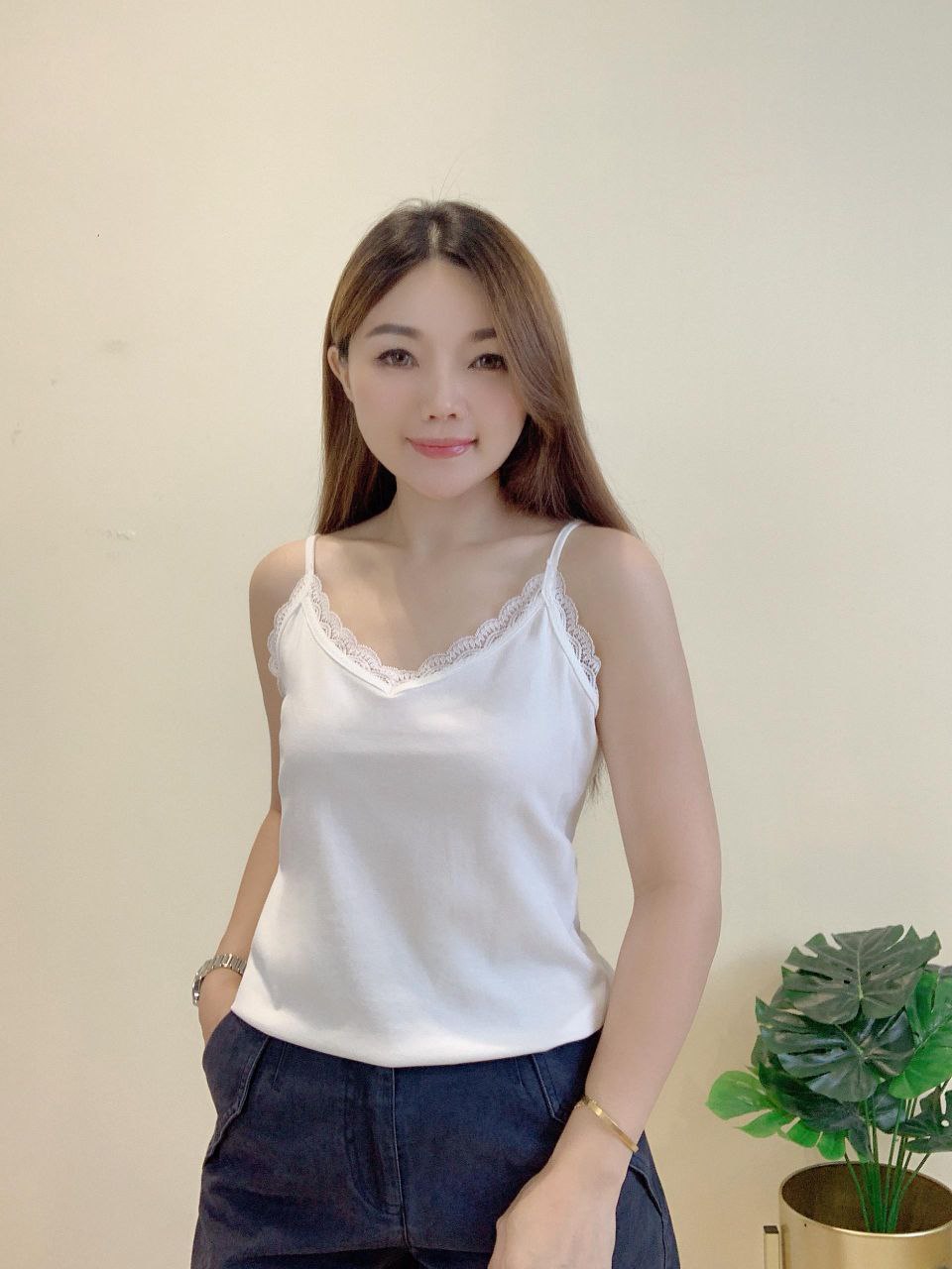 吊带百塔蕾丝背心 2041