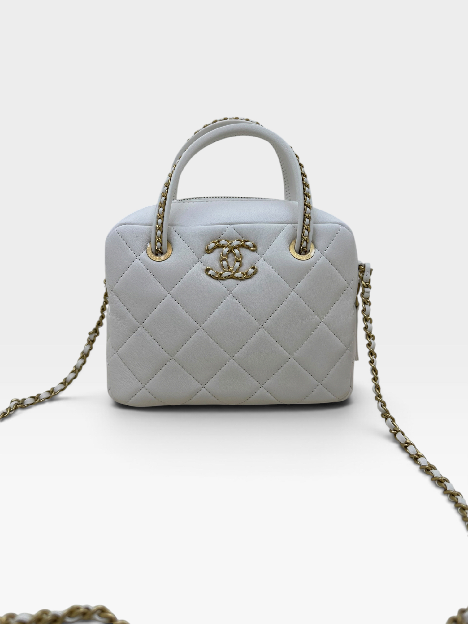 Pre-Owned CHANEL Top Handle Bowling Bag / Product Code: K090406