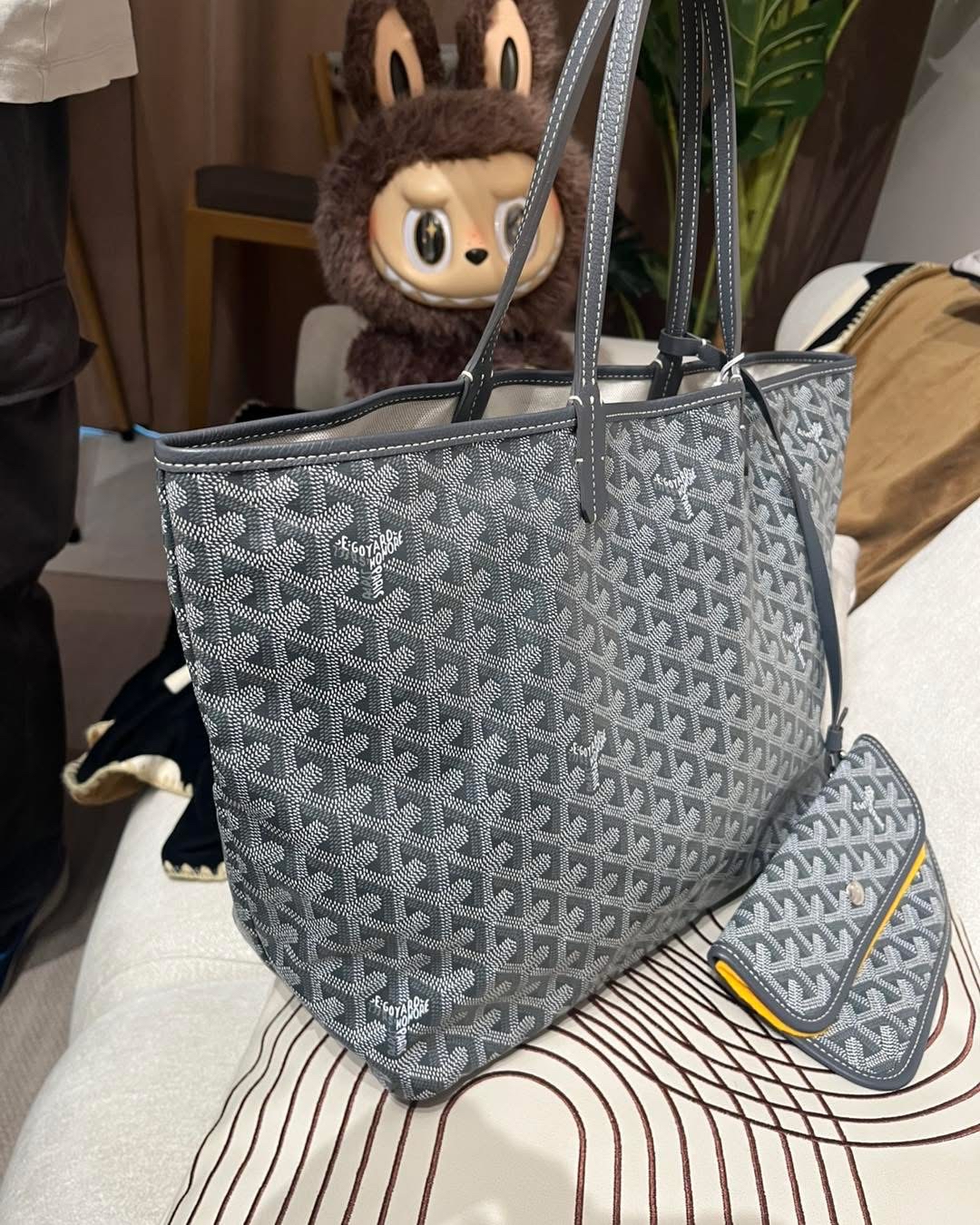 Goyard Saint Louis PM Grey 100%Authentic, 99%New ✅收據✅Dust bag