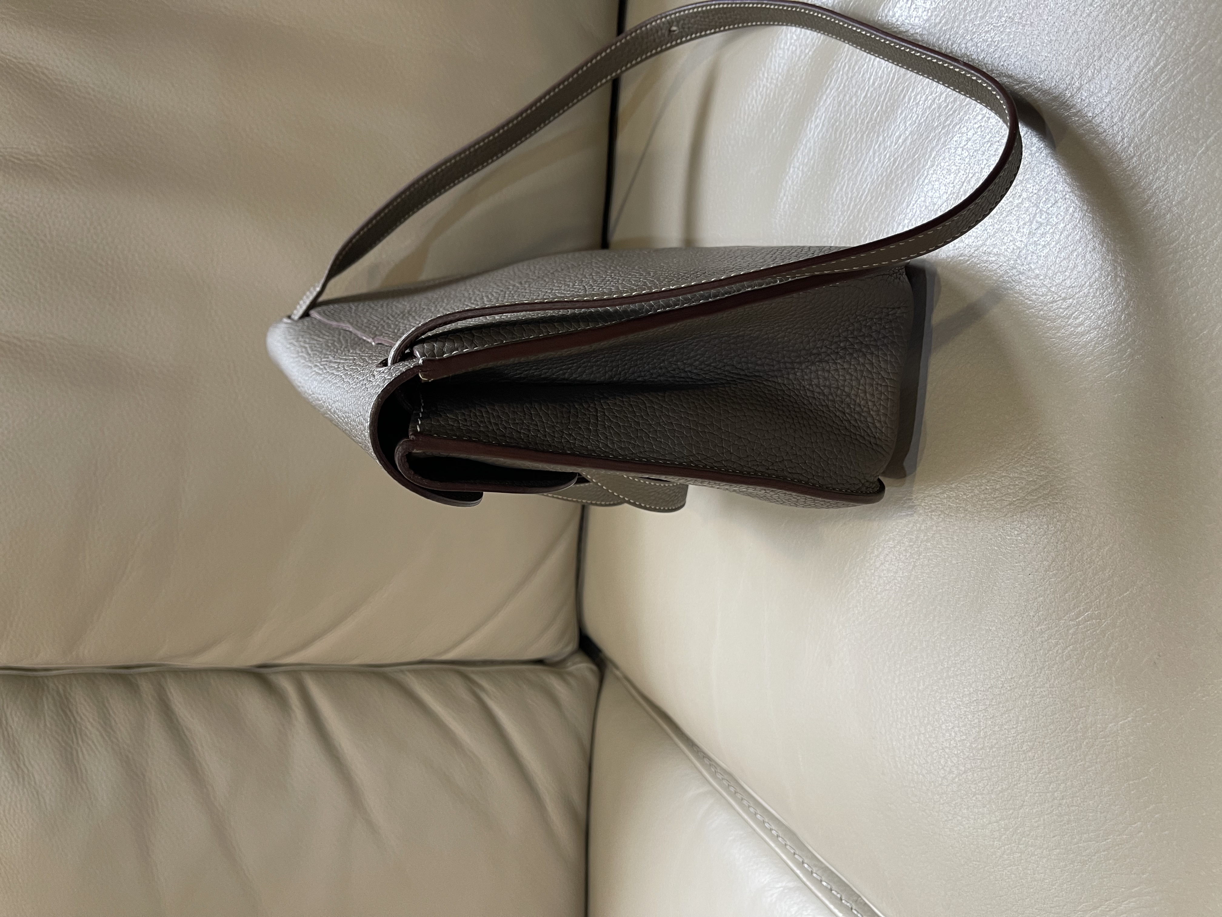 Pre-owned Hermes Halzan bag 