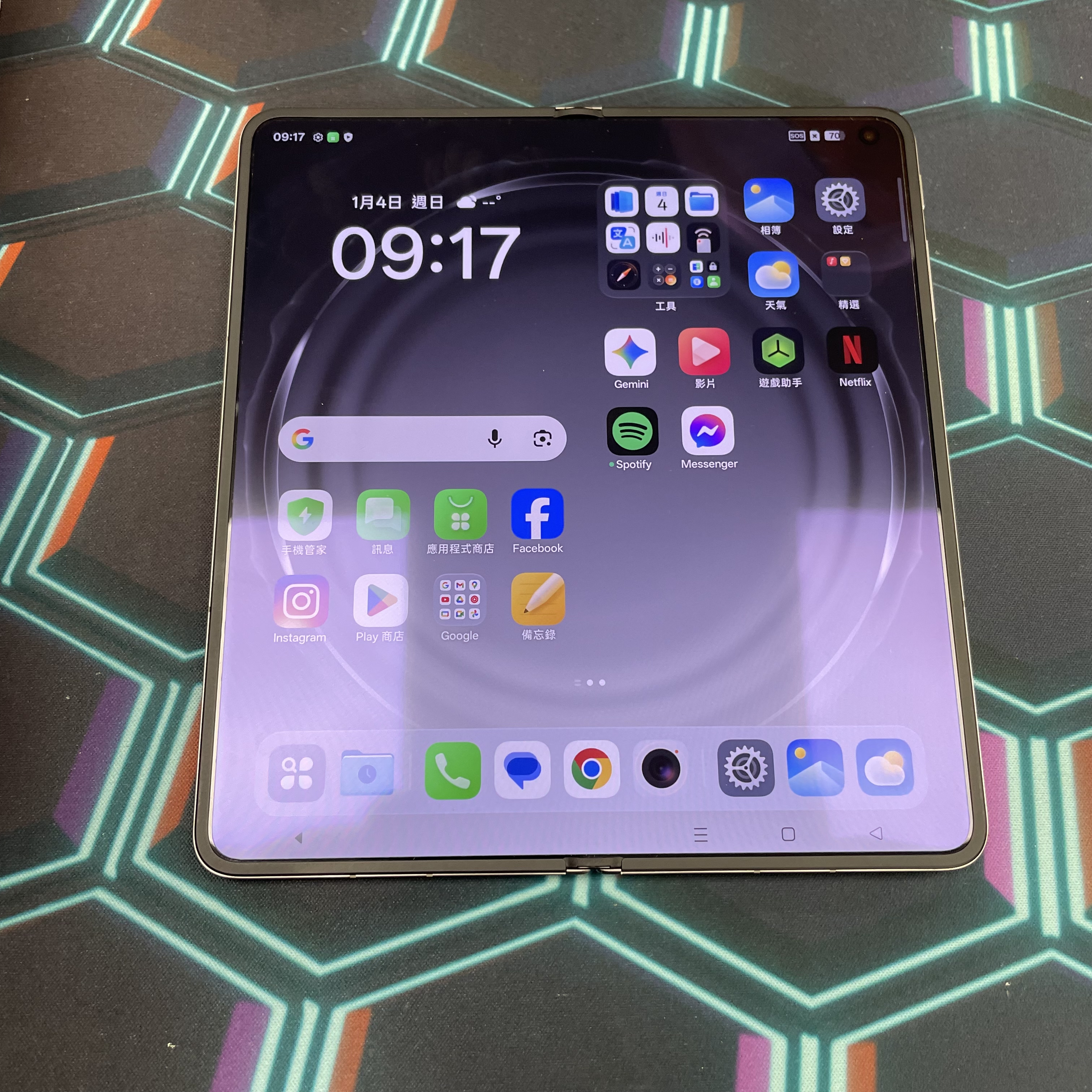 *6717 Oppo Find N6 完美機 16+512GB 灰色 gray