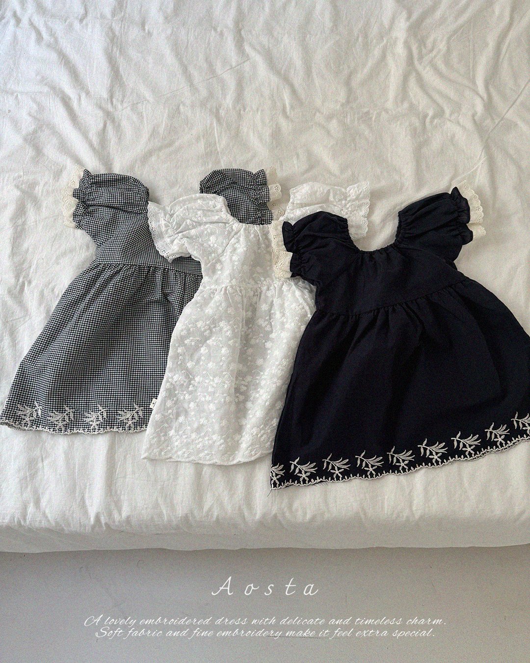 刺繡連身裙
