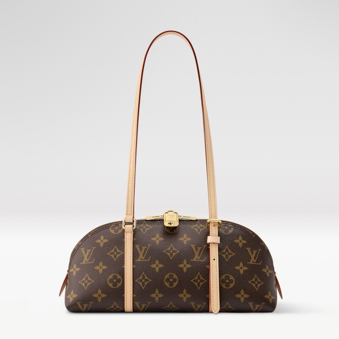 LV Squire East West M28953