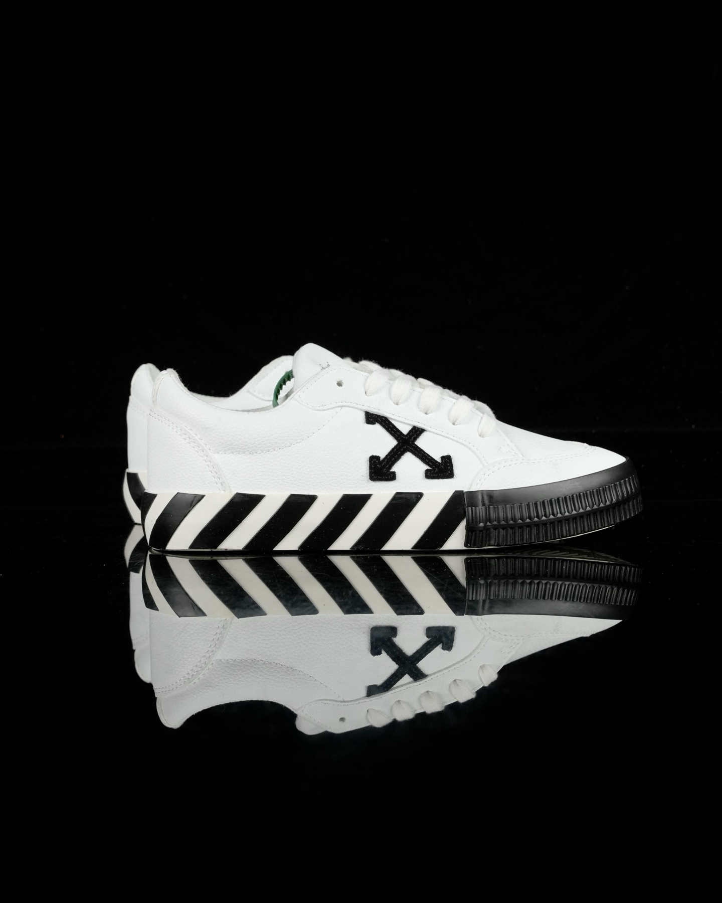 Off-White Low Vulcanized