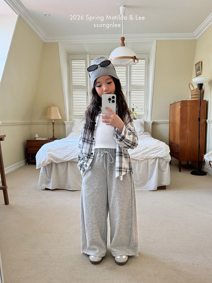 🇰🇷Matilda&Lee shirt