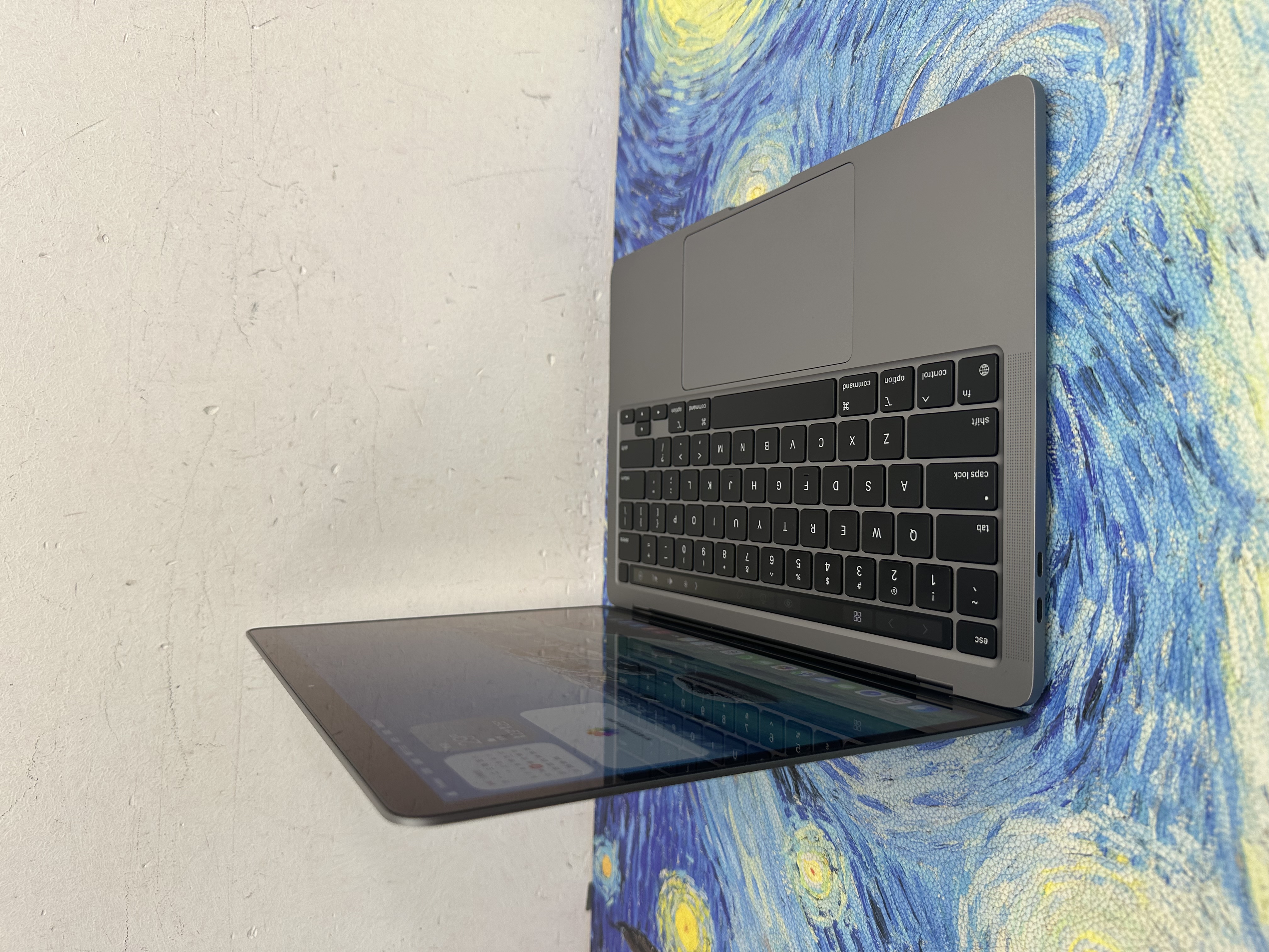#6145 Apple MacBook Pro 2021/APPLE Retina/M1 CPU/16GB Ram/1TB SSD/Touch ID/13吋Mon/太空灰/ Gaming Laptop / Notebook/ Movie / Netflix / Office / Work / YouTube