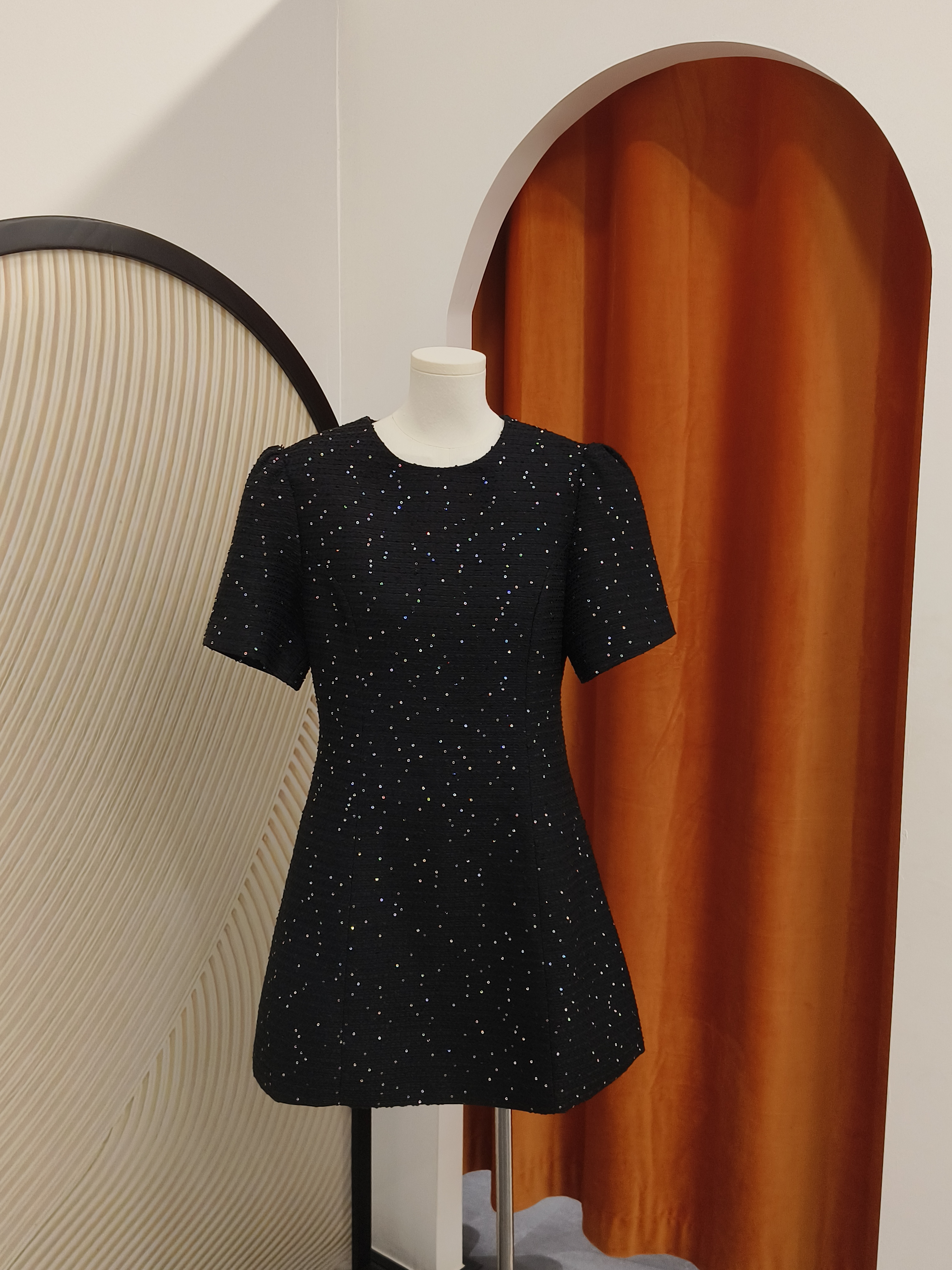 亮片小香风短裙 Sequined Dress