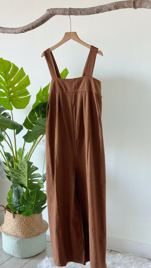 日系简约松弛感连身裤