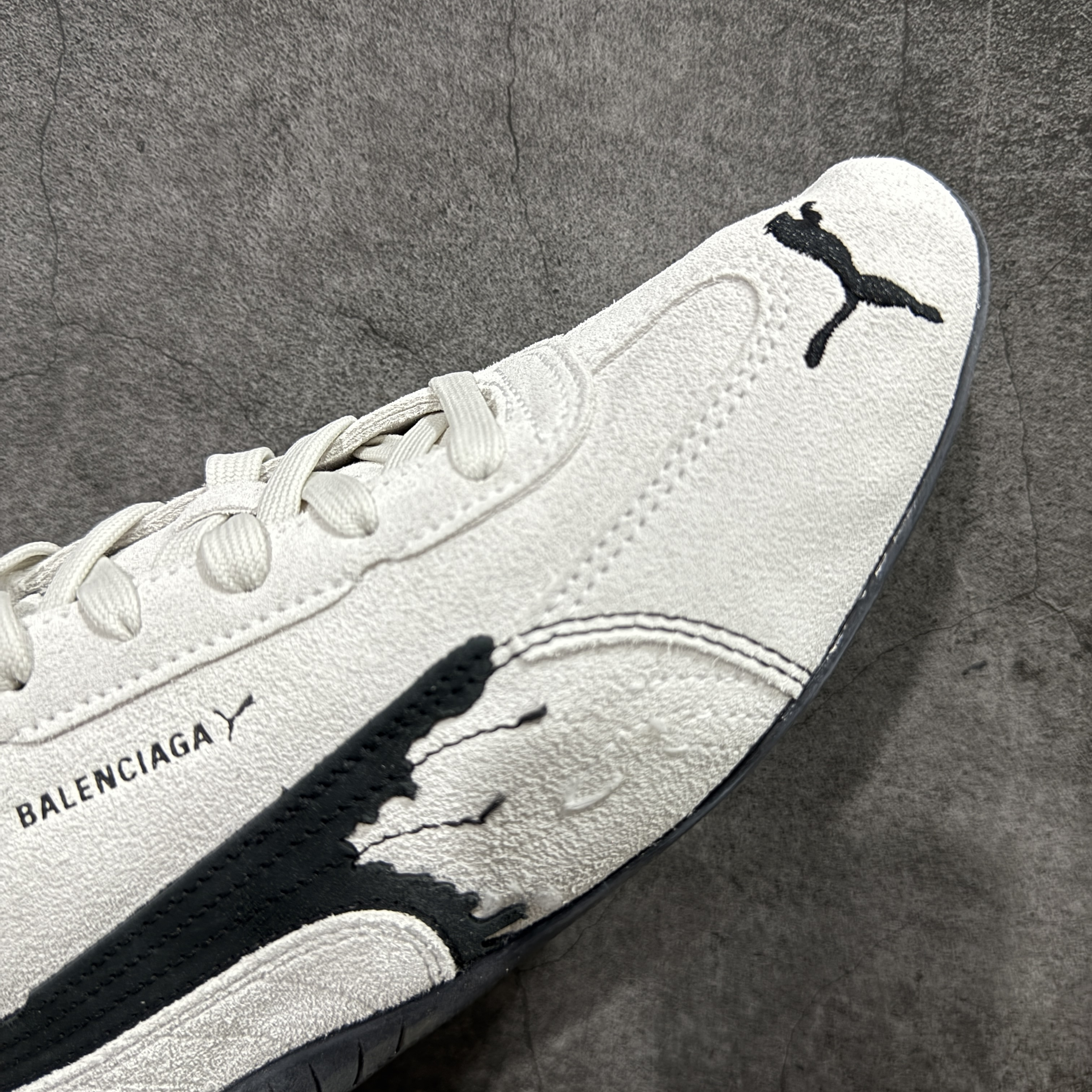 Balenciaga x Puma Speedcat Suede 406519-01