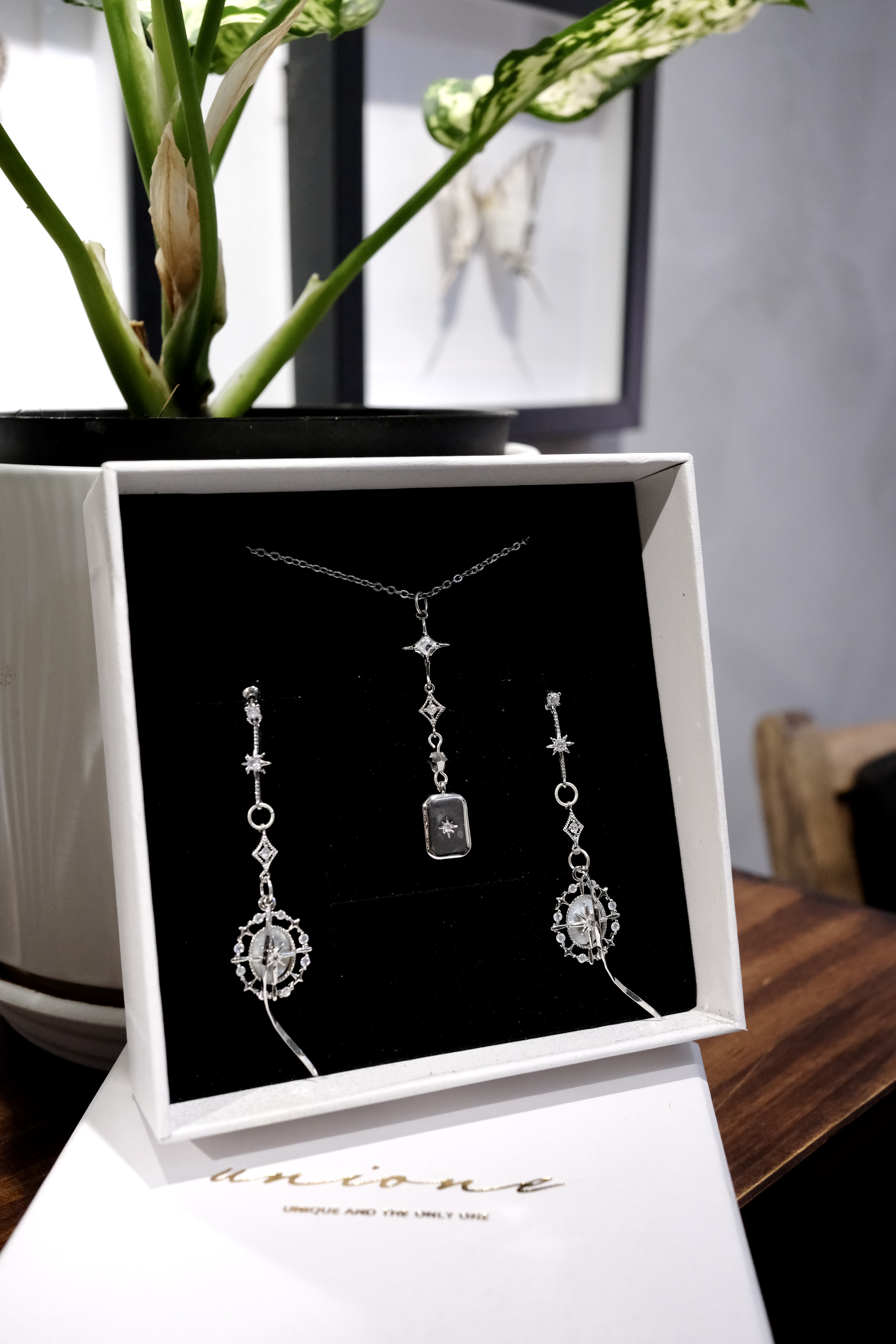 |組合裝| 貝殼幻光星耳環🐚+星光頸鍊✨