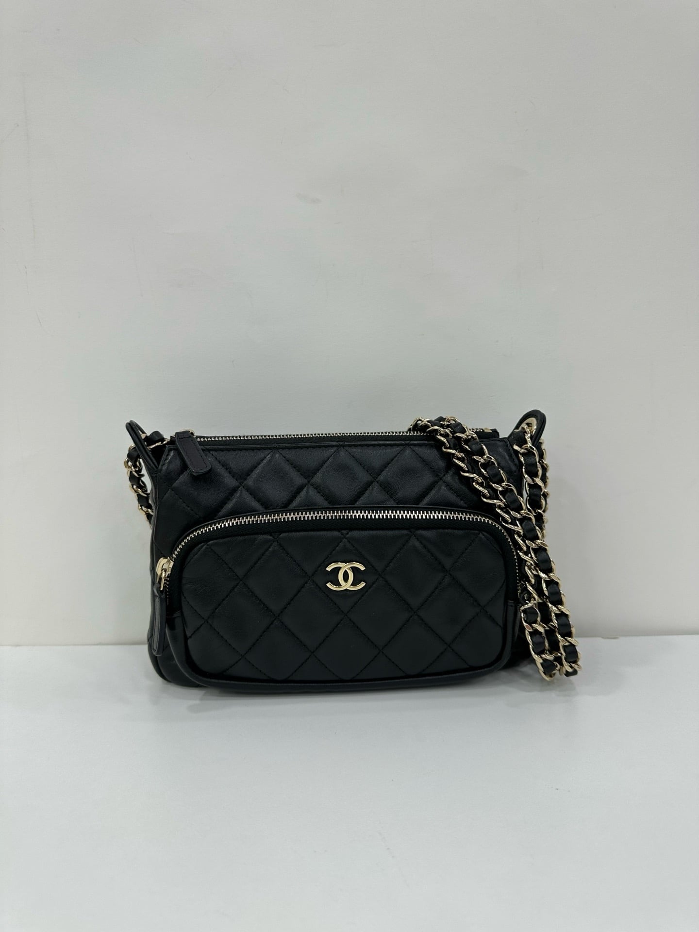 直播貨品 |  [1個-$100 2個-$300］E06