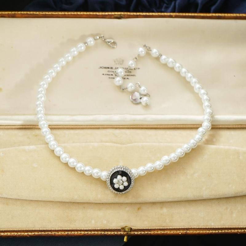 Vintage1961 Design - Victorian Revival Faux Pearl Choker Necklace/Bracelet (FM179)