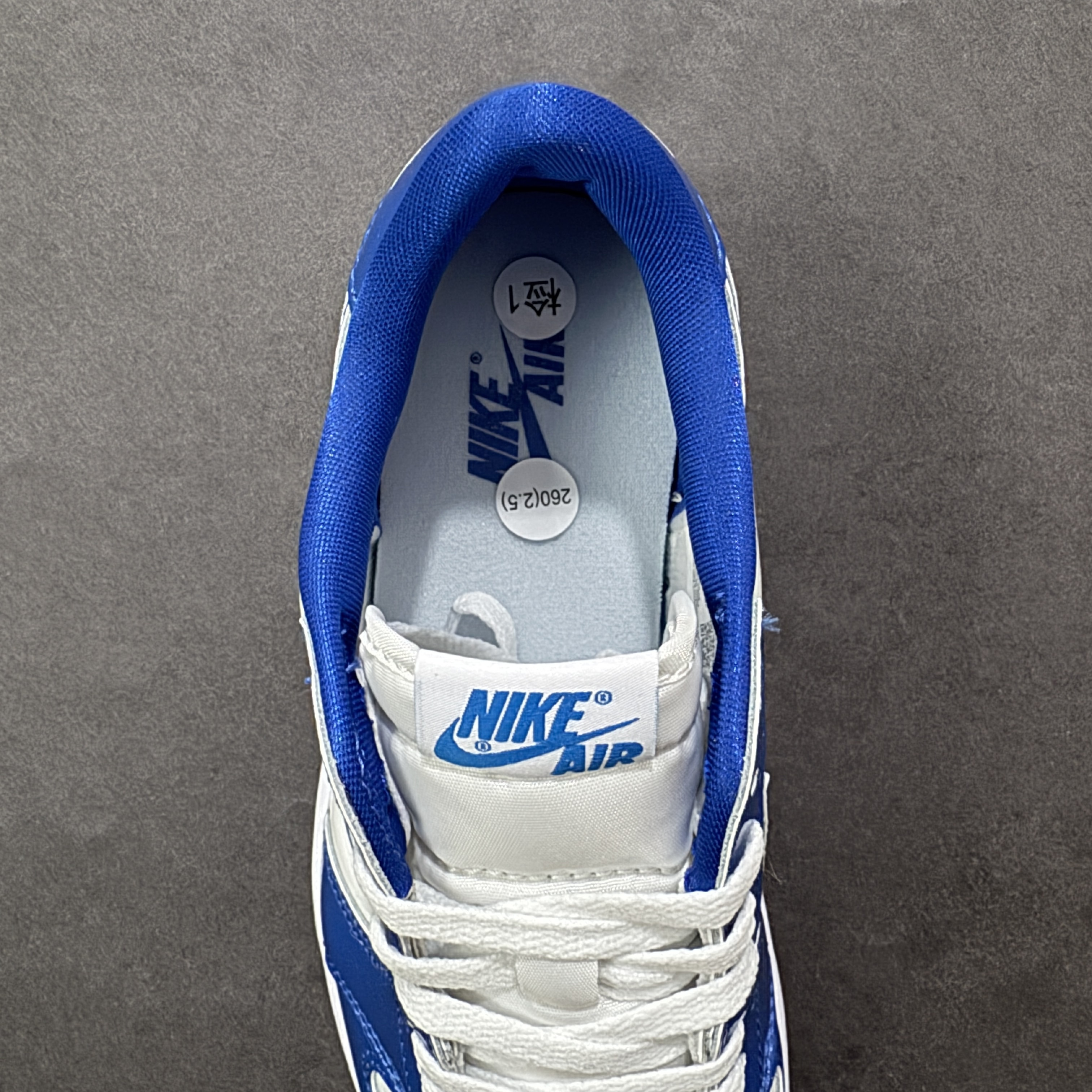 Air Jordan 1 Retro Low OG HQ6998-104