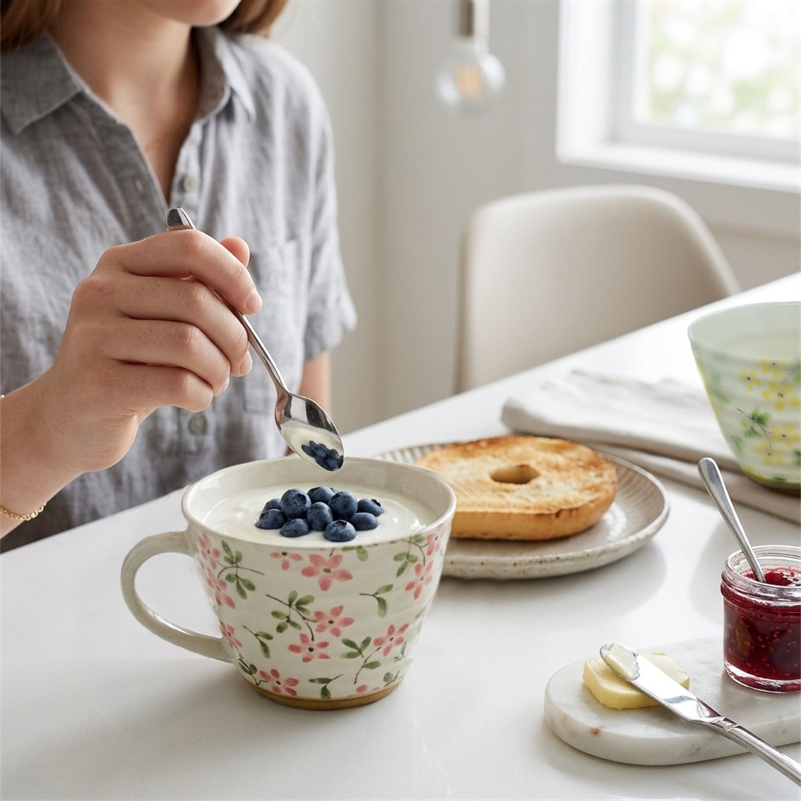 【日本製】美濃燒陶瓷手繪紅黃花卉湯杯套裝(320ml) 