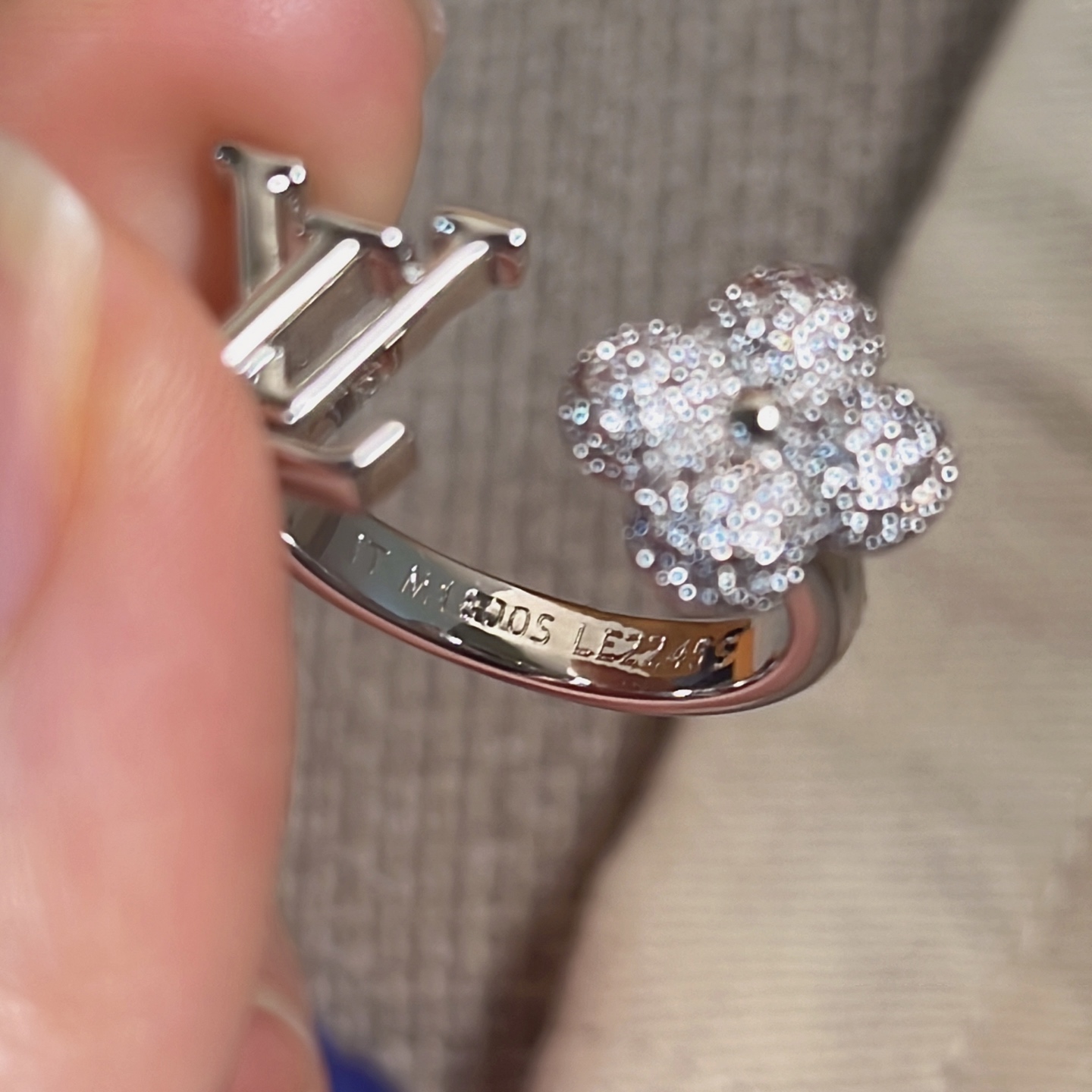 【原單】LV Louisette 簽名款水鑽戒指/手鍊 連禮盒