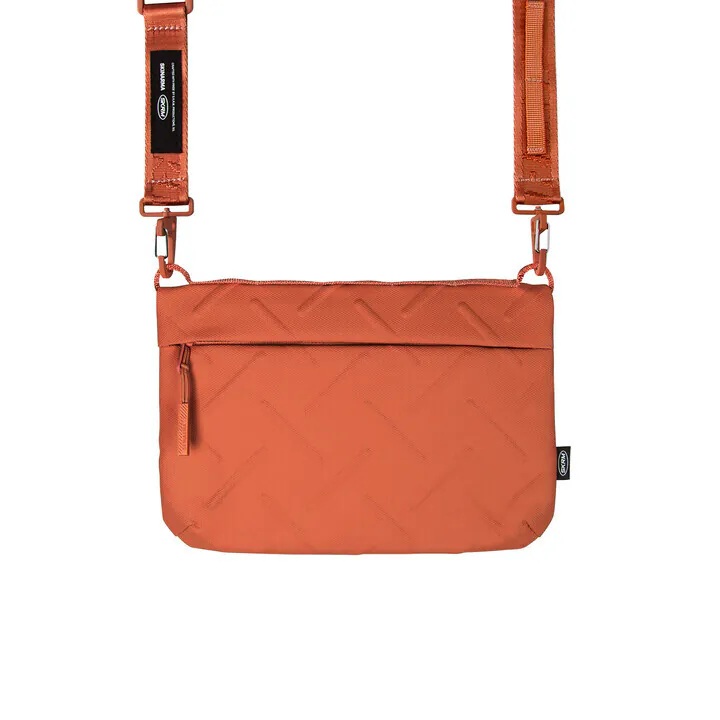SKINARMA Satchel Juno 防濺水尼龍斜背包