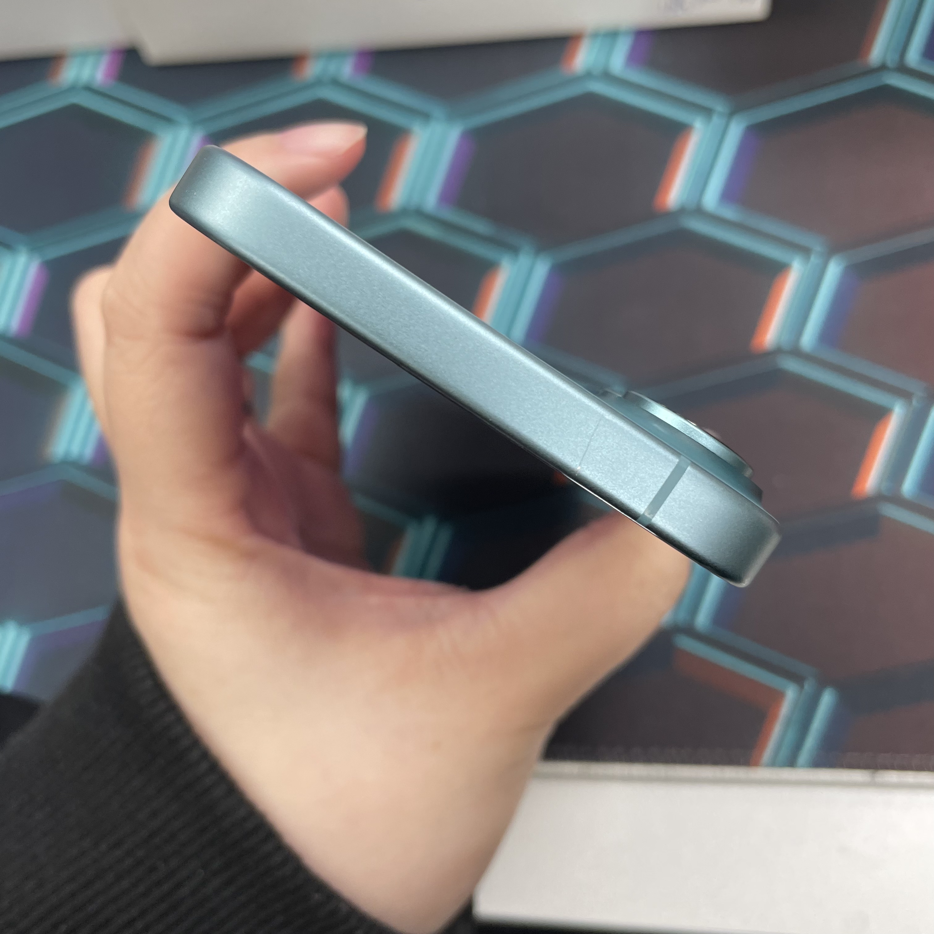 *6124 16 勁靚機 256GB 電89 綠色 green