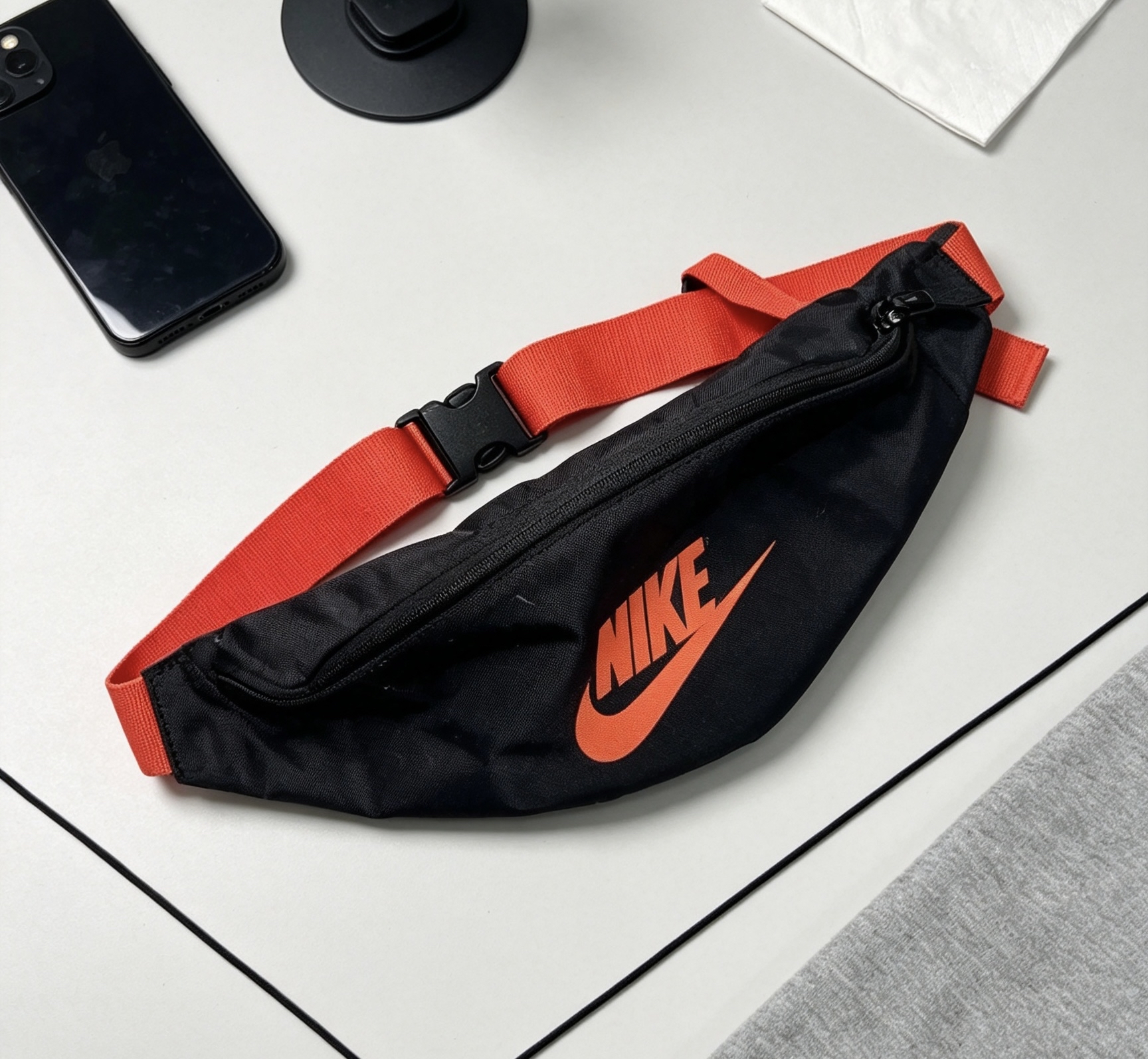 Nike Heritage 腰包（胸袋/斜揹袋）