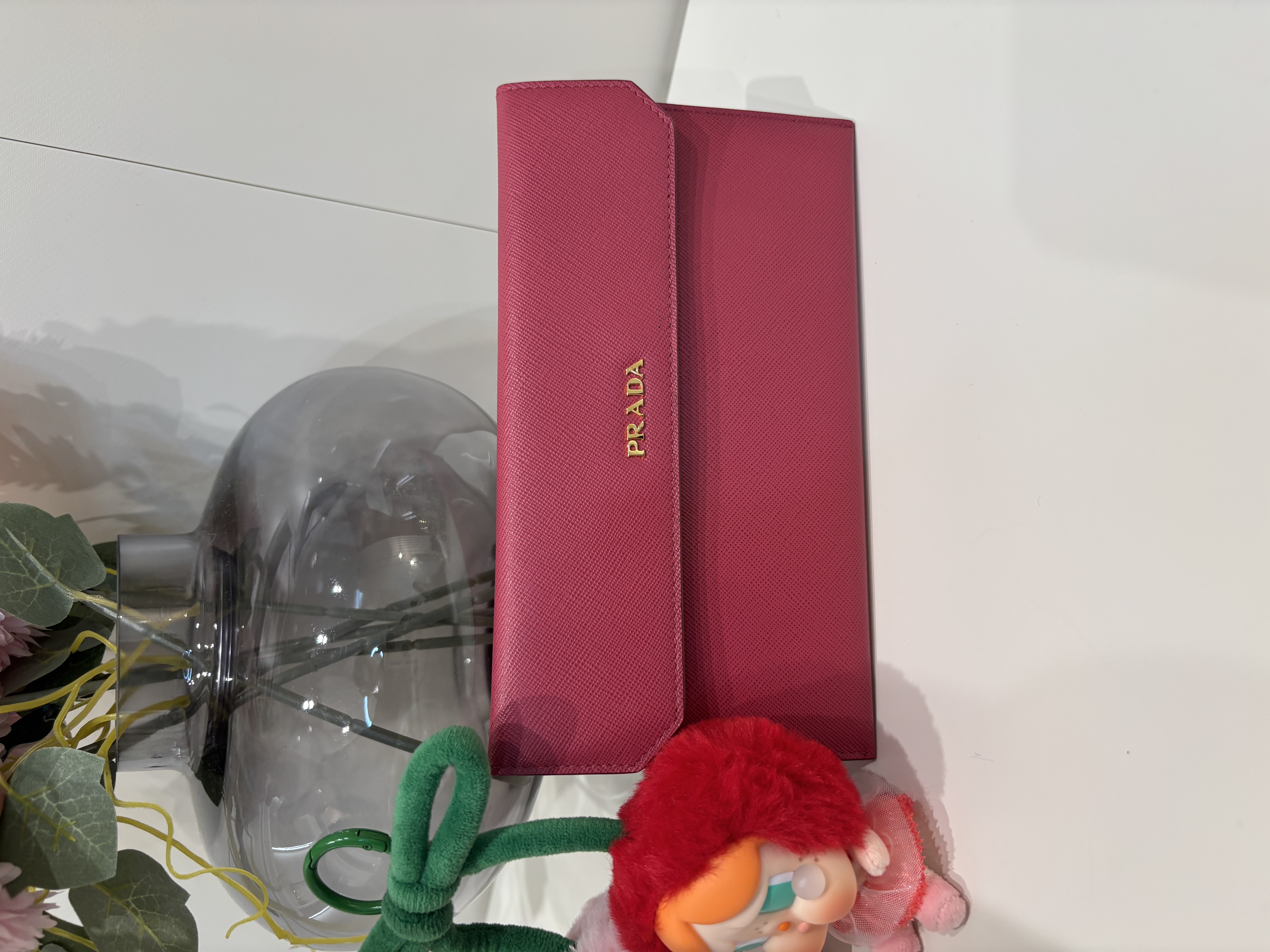 Prada wallet long zip wallet pouch clutch bag calfskin 98%new 