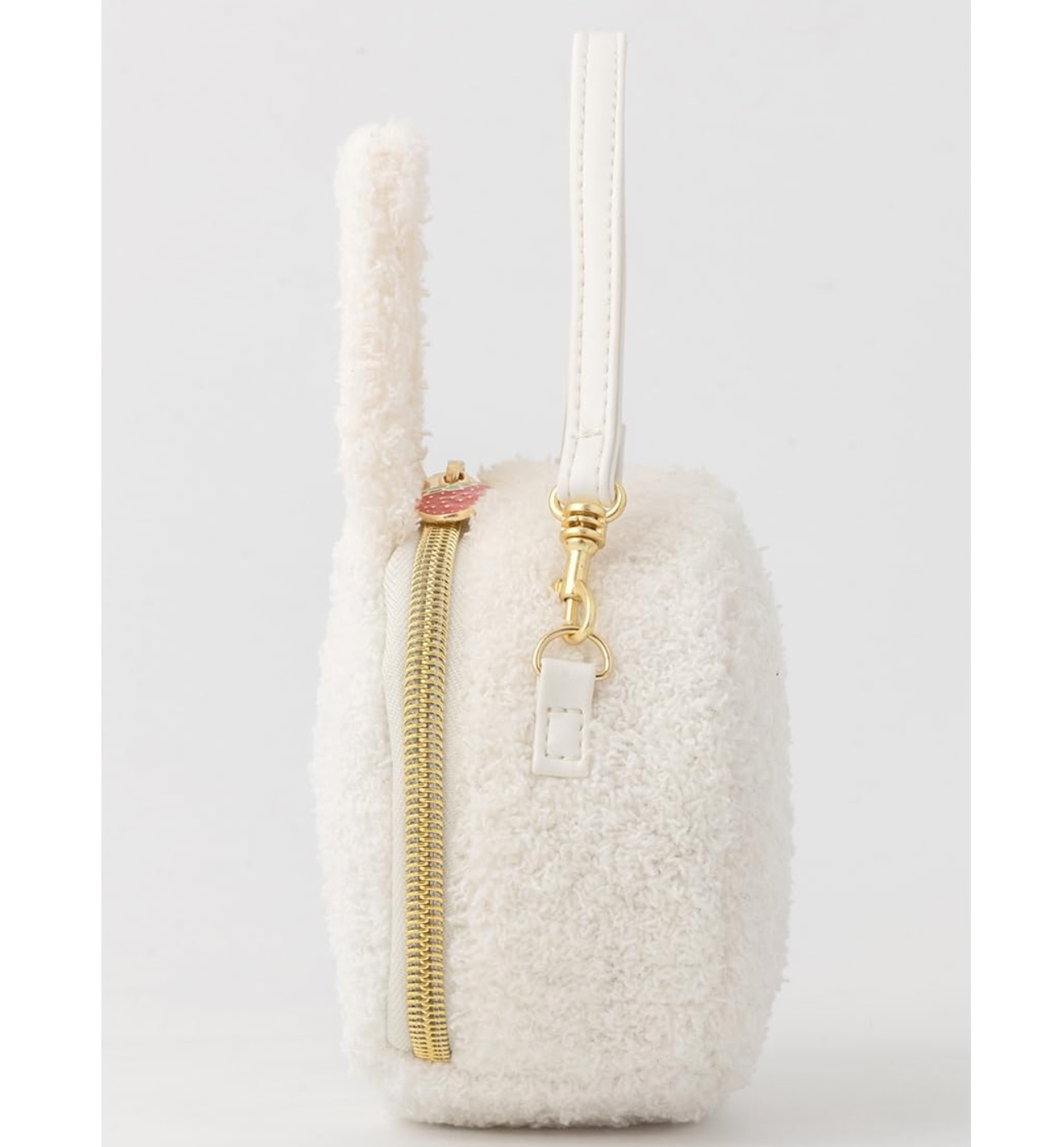 🐰Pre Order  - 雜誌附錄 miffy 草莓吊墜兩用手提袋及單肩袋 " 不連雜誌 "  ( 📦 大約3月中～底到貨, 若遇到缺貨或其它因素貨期會延遲 ）