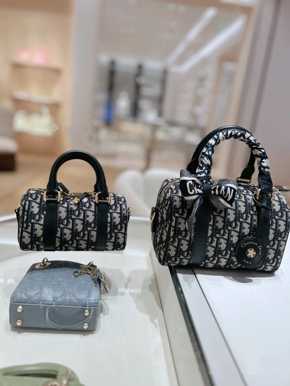 Dior Oblique Mini Bowling Bag: Iconic Style in a Compact Size