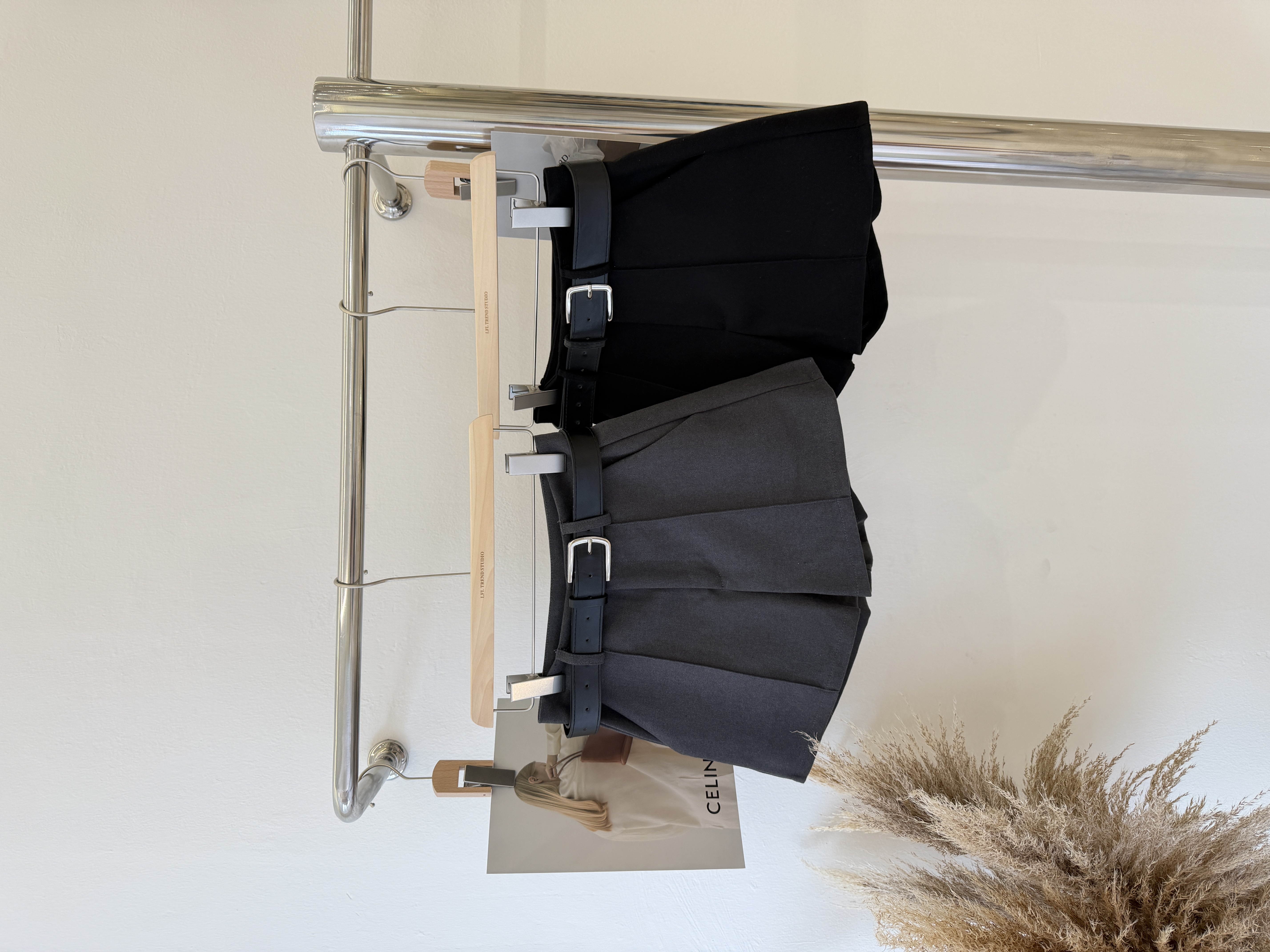 6639 爆款显瘦A字短裤(送腰带)