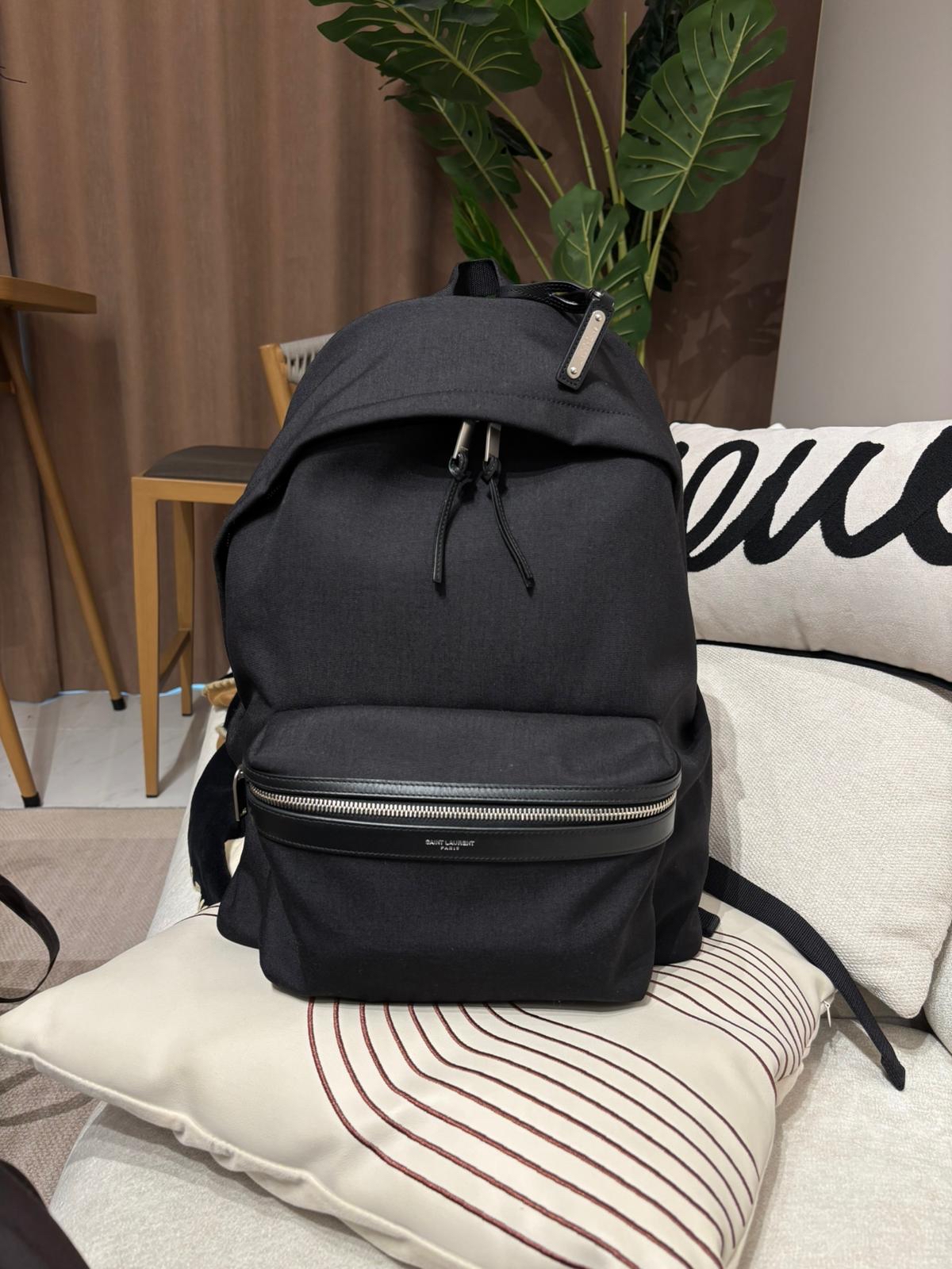 SAINT LAURENT nylon city backpack ysl 背囊 100%Authentic ,98%new✅Dust bag  